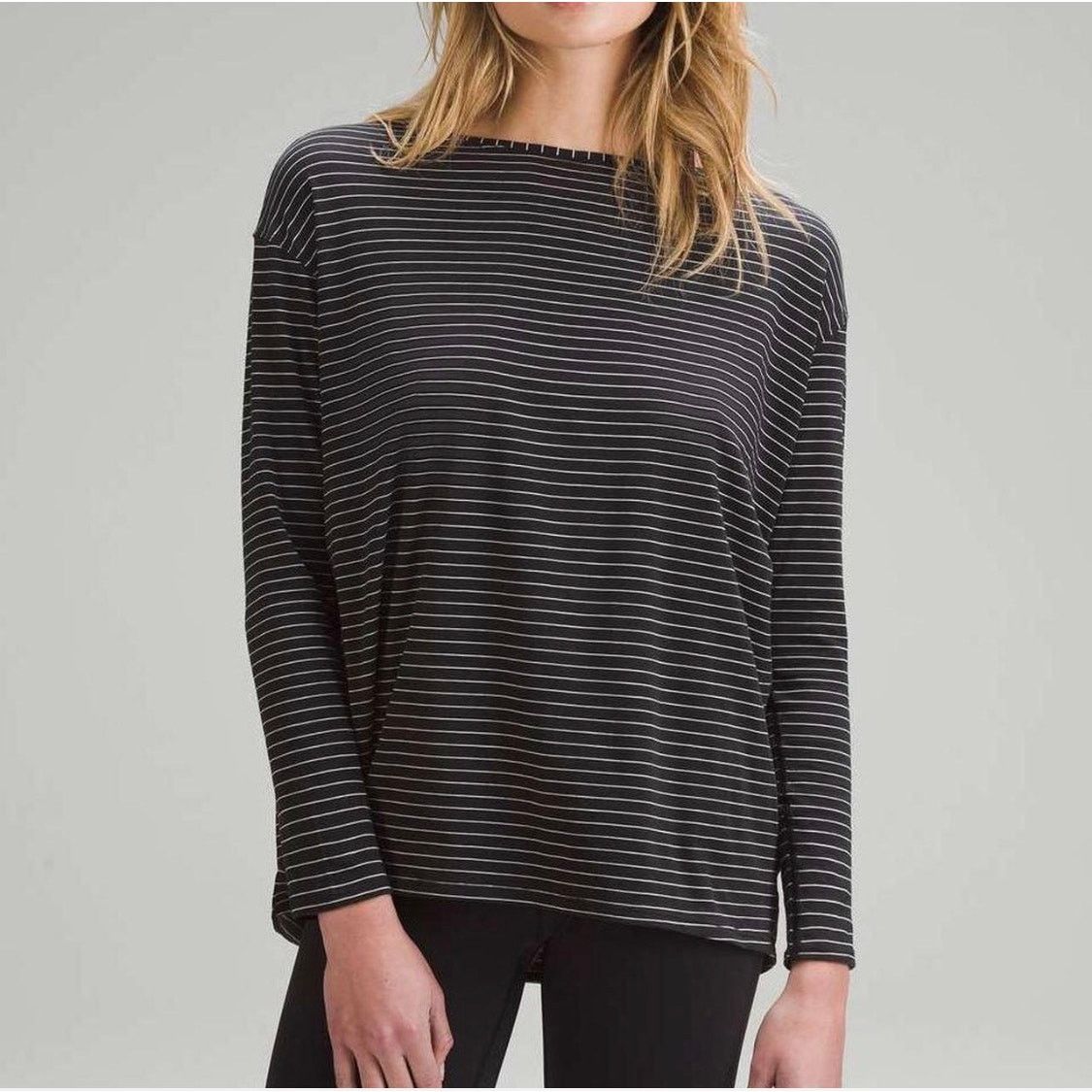 Lululemon Lululemon Black White Striped Hi-Lo Boat Neck 10 - C009 Size L / US 10 / IT 46 - 3 Thumbnail