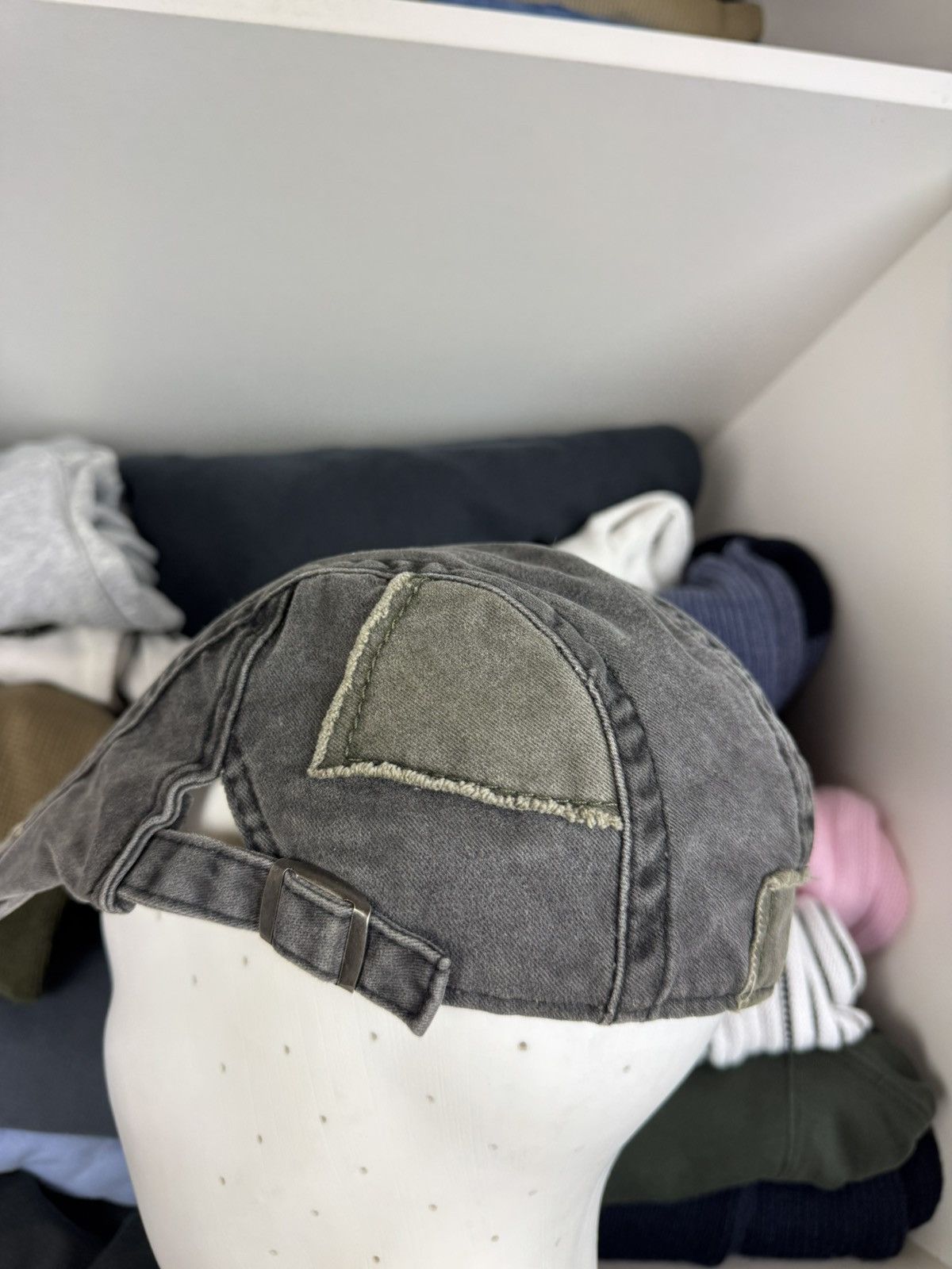 Other Men’s Gray Style Ripp Distressed Flat Cap Size ONE SIZE - 8 Thumbnail