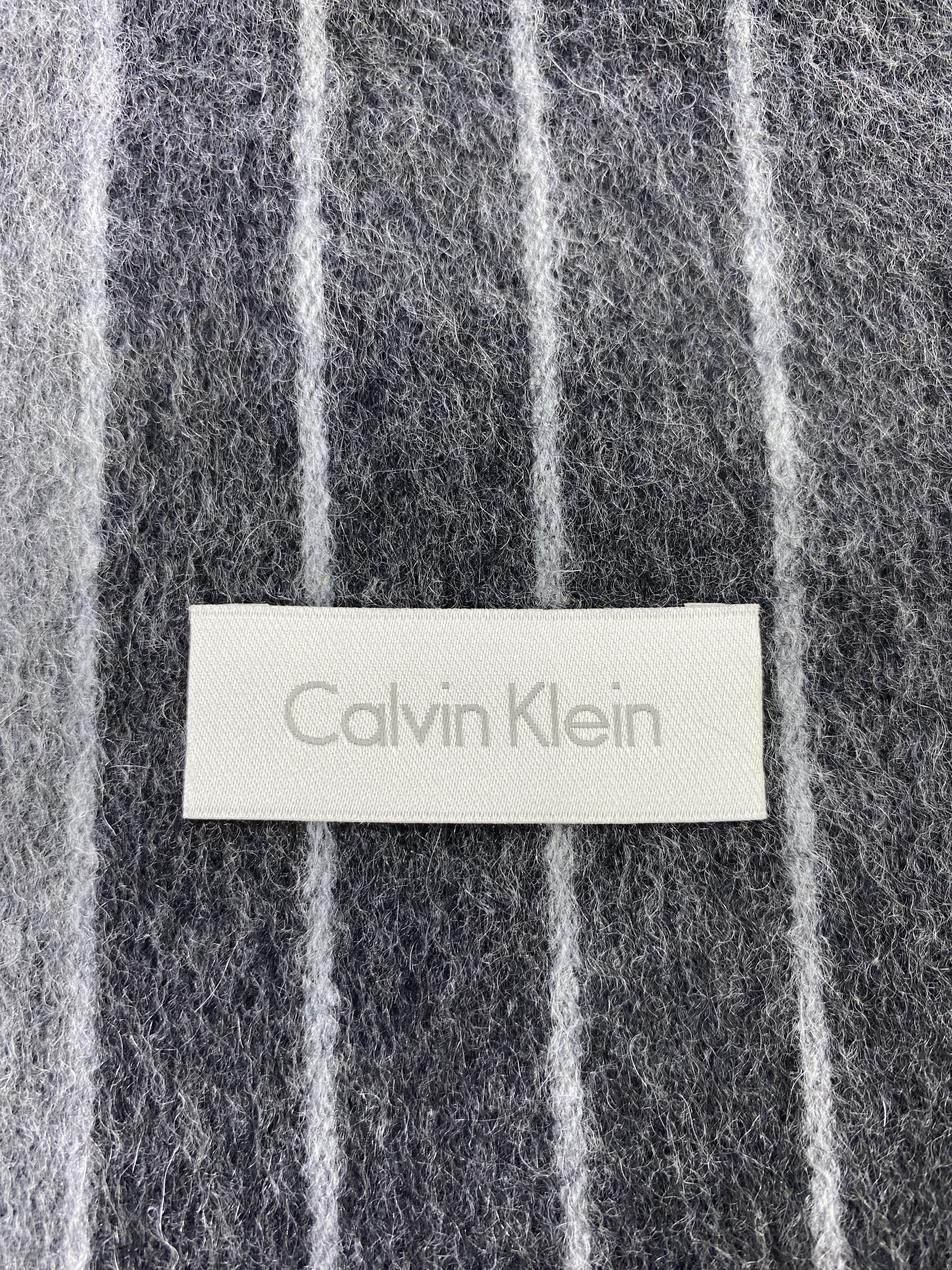 Calvin Klein Calvin Klein Scarf/Muffler/neckwear-T590 Size ONE SIZE - 5 Thumbnail