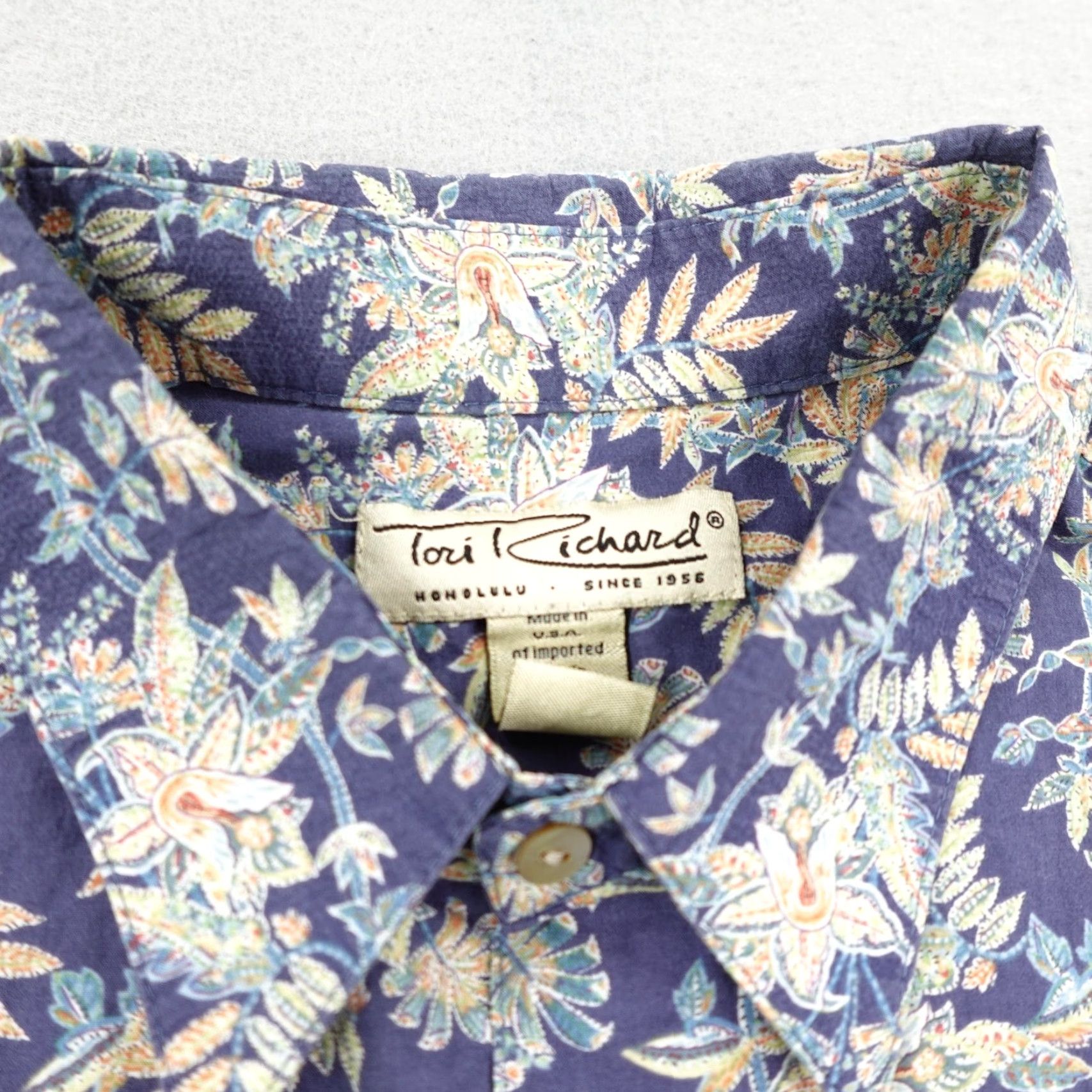 Tori Richard VINTAGE Tori Richard Shirt Mens L Blue Floral Hawaiian Aloha Button-Up Camp Tropical Size US L / EU 52-54 / 3 - 2 Thumbnail