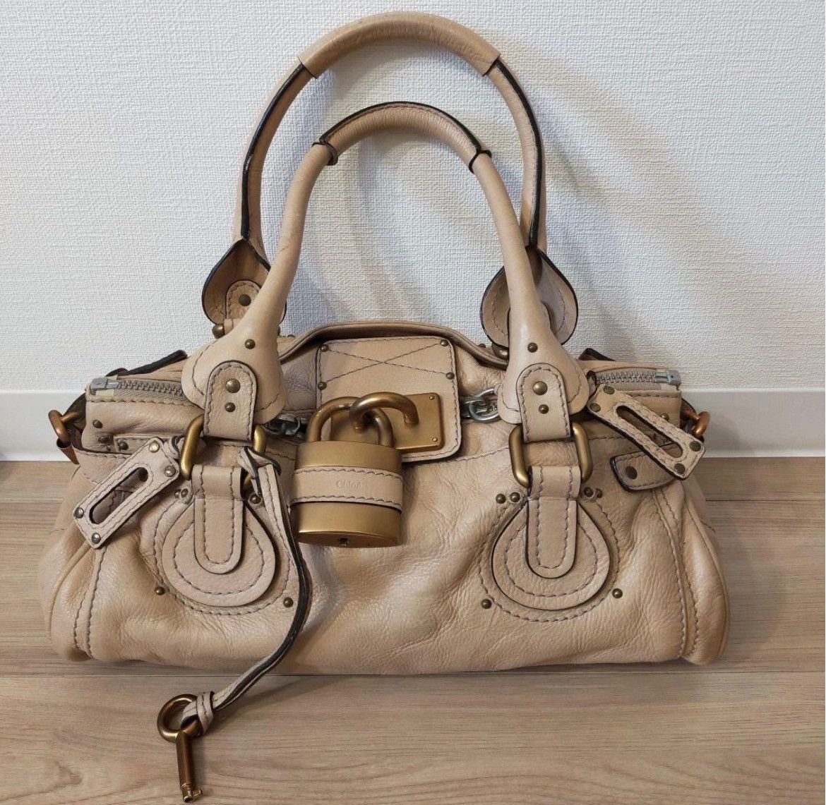 Chloe Chloe Paddington Beige w Gold hardware Size ONE SIZE - 1 Thumbnail