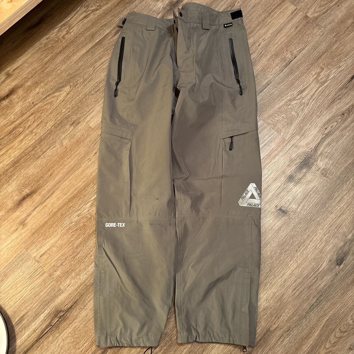 Palace PALACE SHERPA FAUX SUEDE JOGGER Brown Size M | Grailed