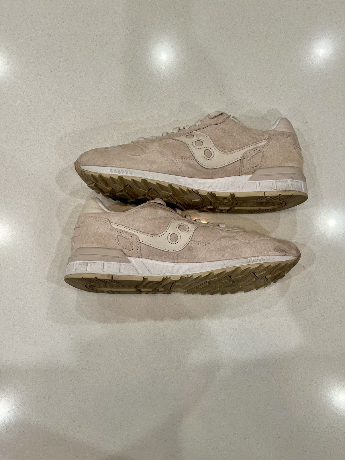 Saucony Saucony shadow 5000 “sueded off white” Size US 11.5 / EU 44-45 - 2 Thumbnail