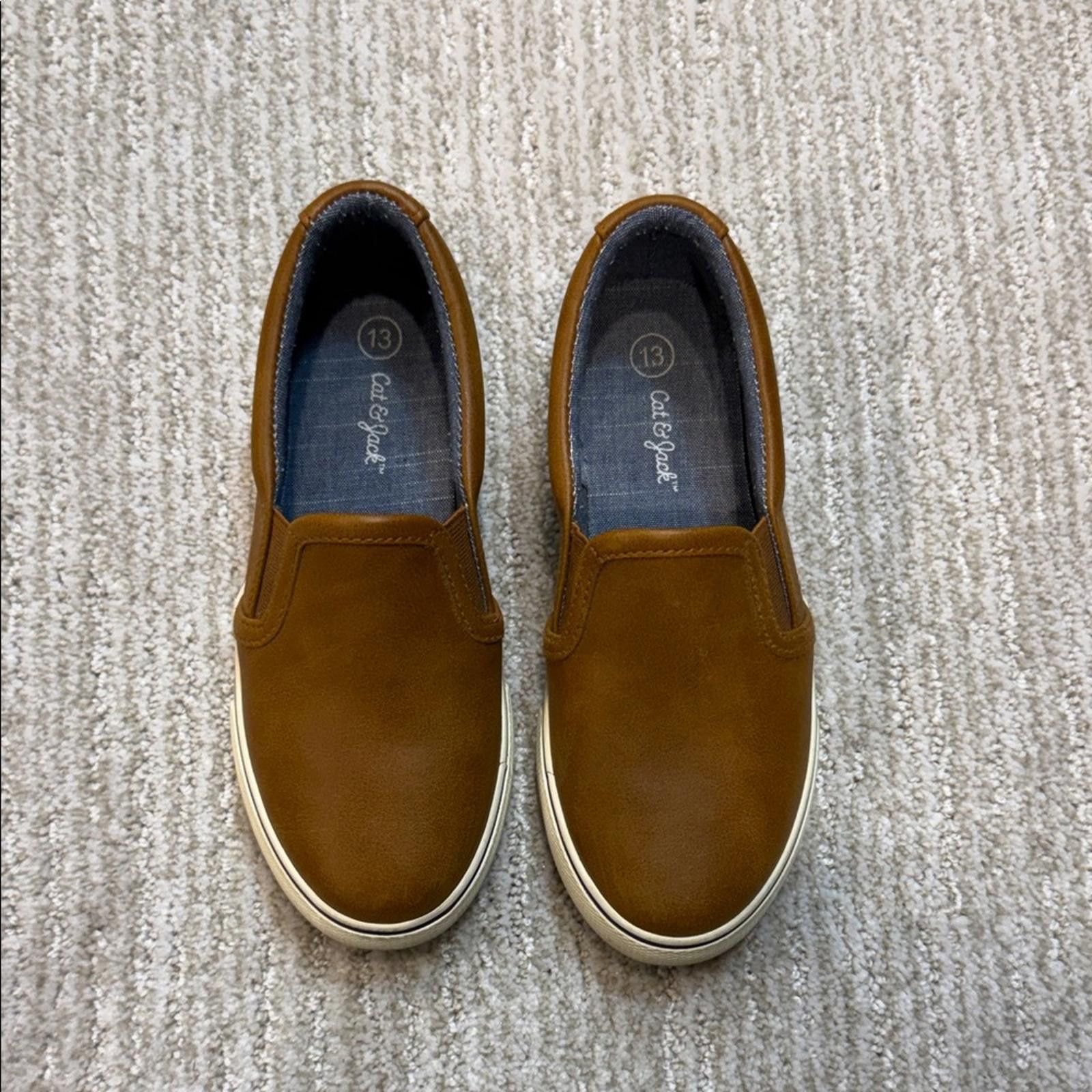 Other Childs Cat & Jack Tan Slip-On Loafers Size US 13 / EU 46 - 1 Thumbnail