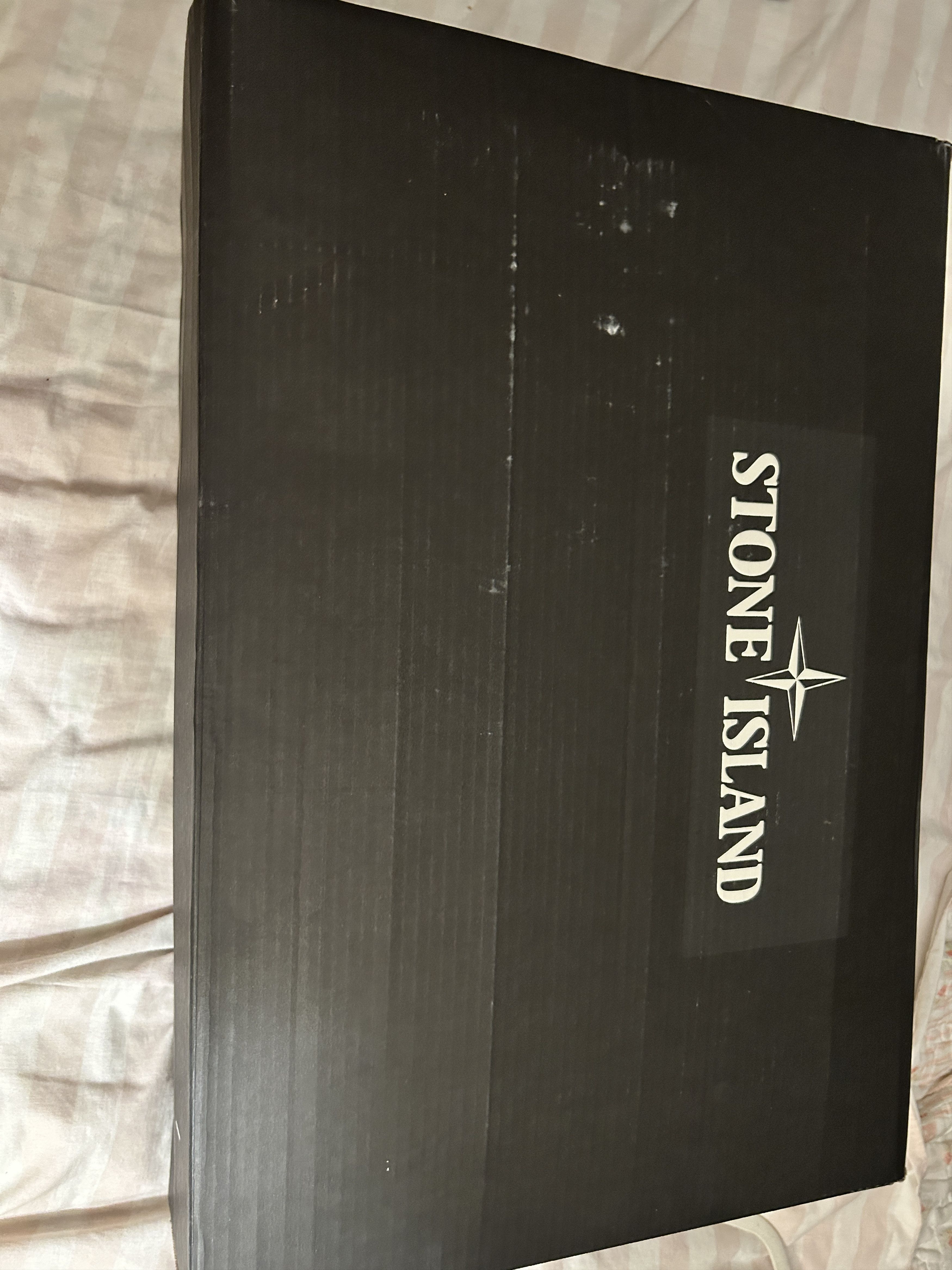 Stone Island Shadow Project SHADOW PROJECT 2018 SCARABEO DOWN PARKA IRIDESCENT JACKET Size US M / EU 48-50 / 2 - 11 Thumbnail