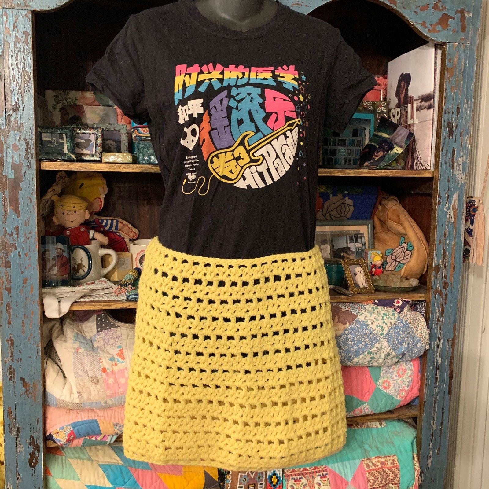 Vintage VINTAGE HANDMADE CROCHET MINISKIRT & VEST SET 60's 70's BOHO Size M / US 6-8 / IT 42-44 - 4 Thumbnail