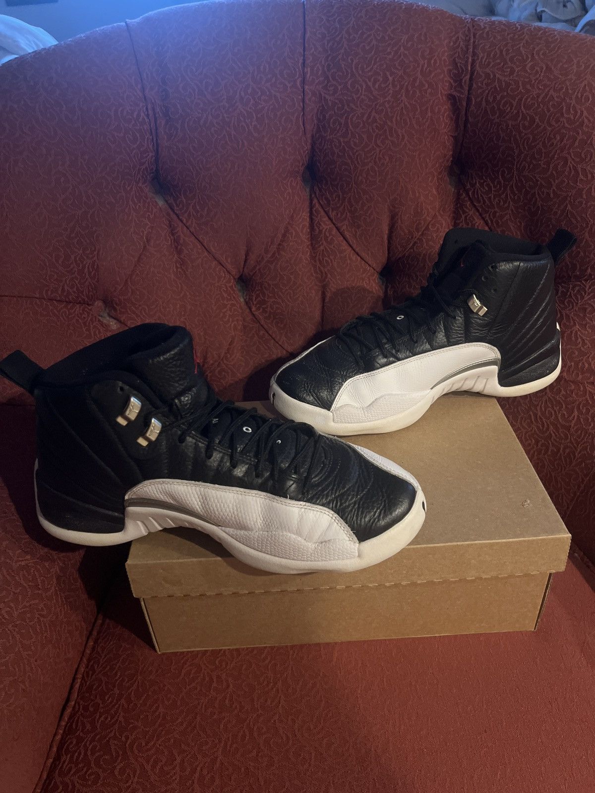 Jordan Brand × Nike Playoff Jordan 12 Size US 10.5 / EU 43-44 - 2 Thumbnail