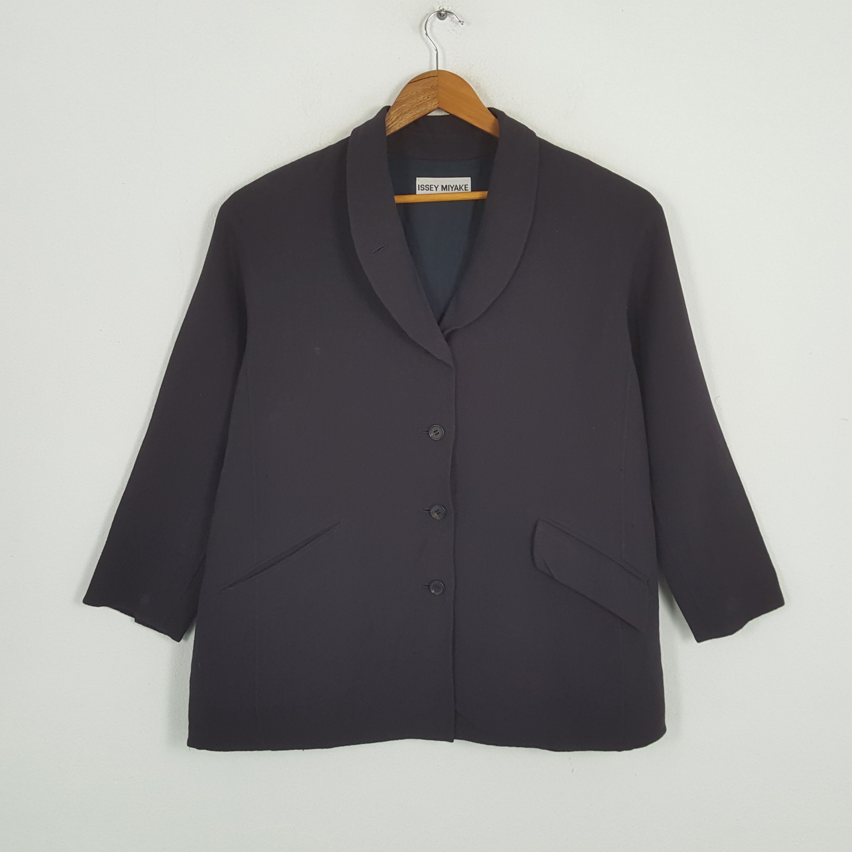 Issey Miyake × Japanese Brand × Vintage Vintage ISSEY MIYAKE Japanese Fashion Designer Jacket Size US L / EU 52-54 / 3 - 1 Thumbnail