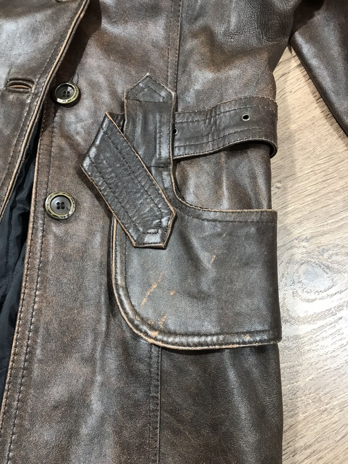 Vintage Vintage Distressed Leather Jacket Italy Size M / US 6-8 / IT 42-44 - 5 Thumbnail
