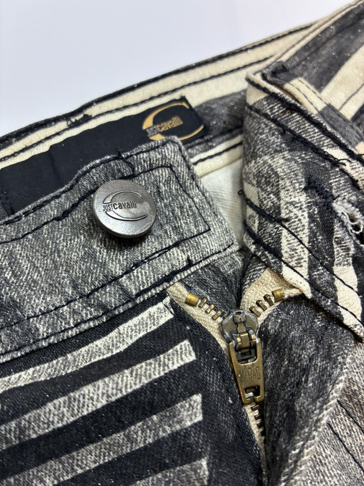 Roberto Cavalli Just Cavalli Y2K Zebra Print Design Flared Pants Size 26" / US 2 / IT 38 - 8 Thumbnail