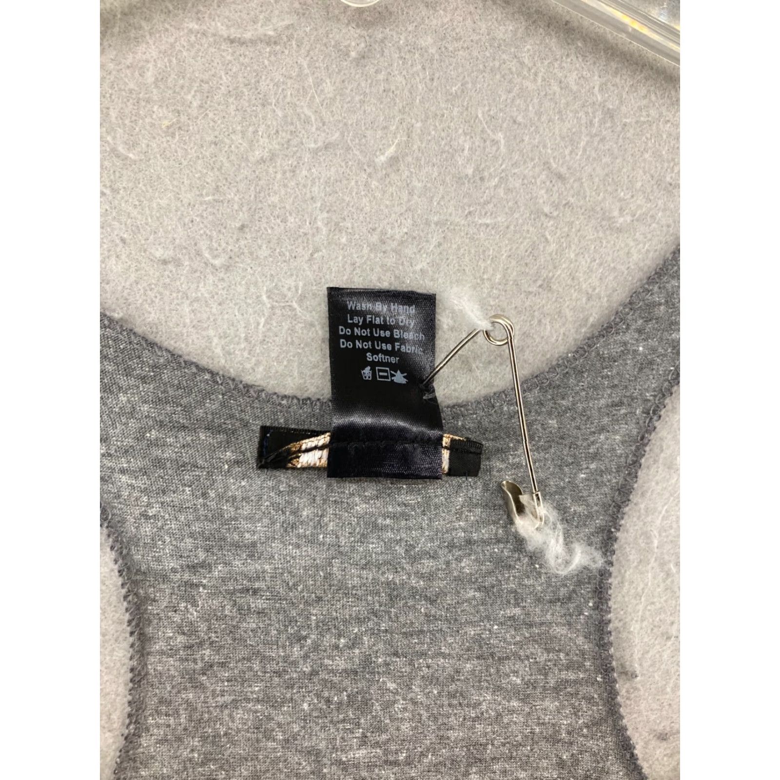 Vintage Gameday Couture Tank Womens Small Gray Auburn Tigers Shirt Women Small Gray Tigers Football Tank Top Size S / US 4 / IT 40 - 6 Thumbnail