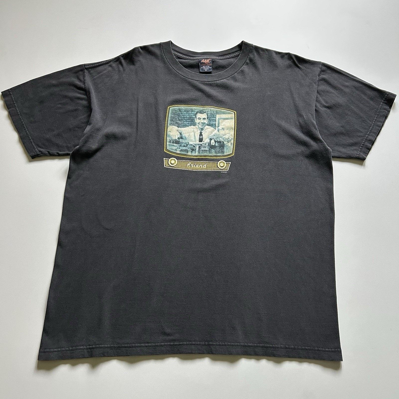 Vintage Mister Rogers Neighbourhood T Shirt XL Y2K 2002