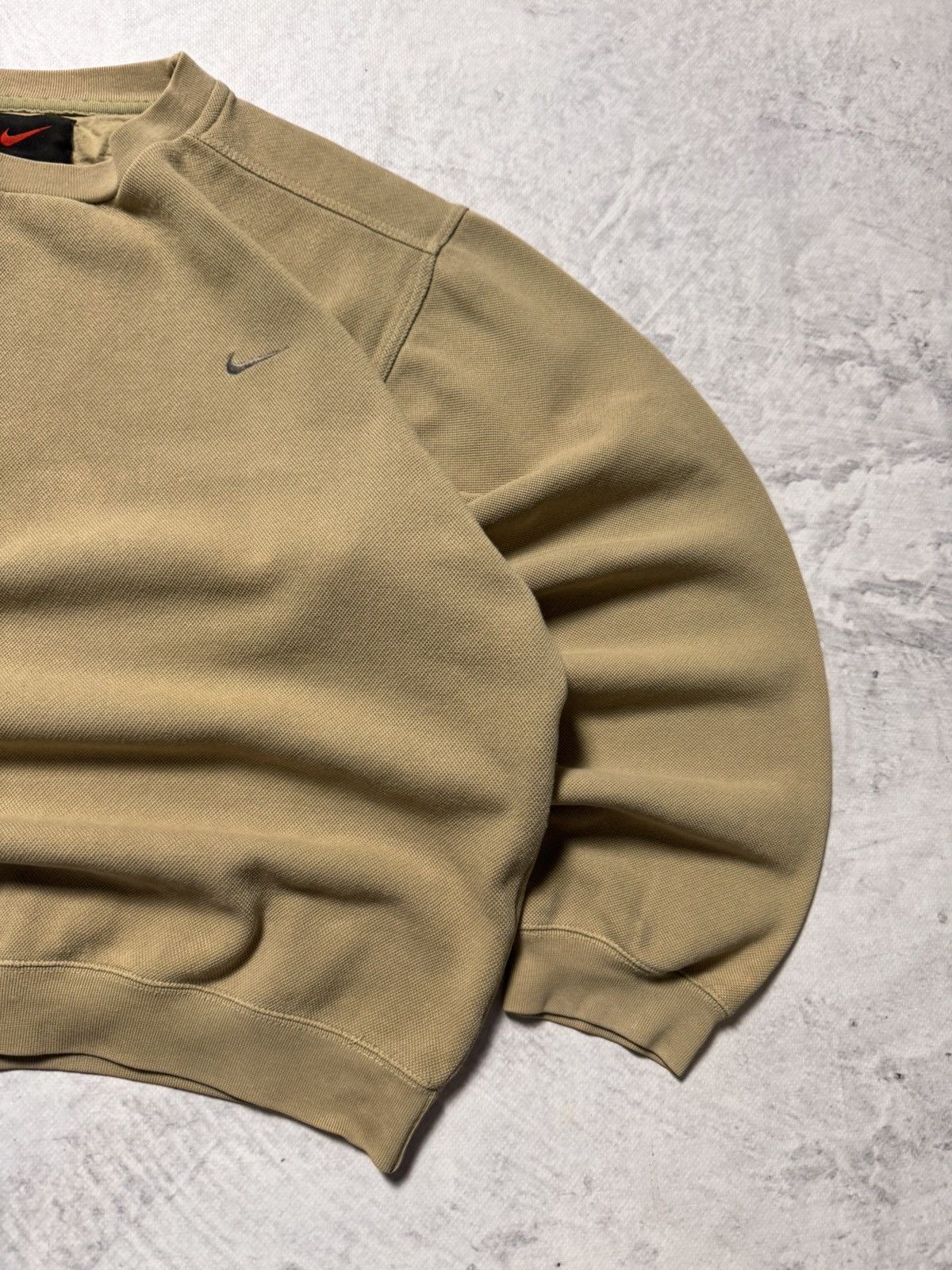 Nike × Vintage 00s Nike Vintage Mini Swoosh Oversize Sweatshirt Boxy Y2K Size US M / EU 48-50 / 2 - 4 Thumbnail