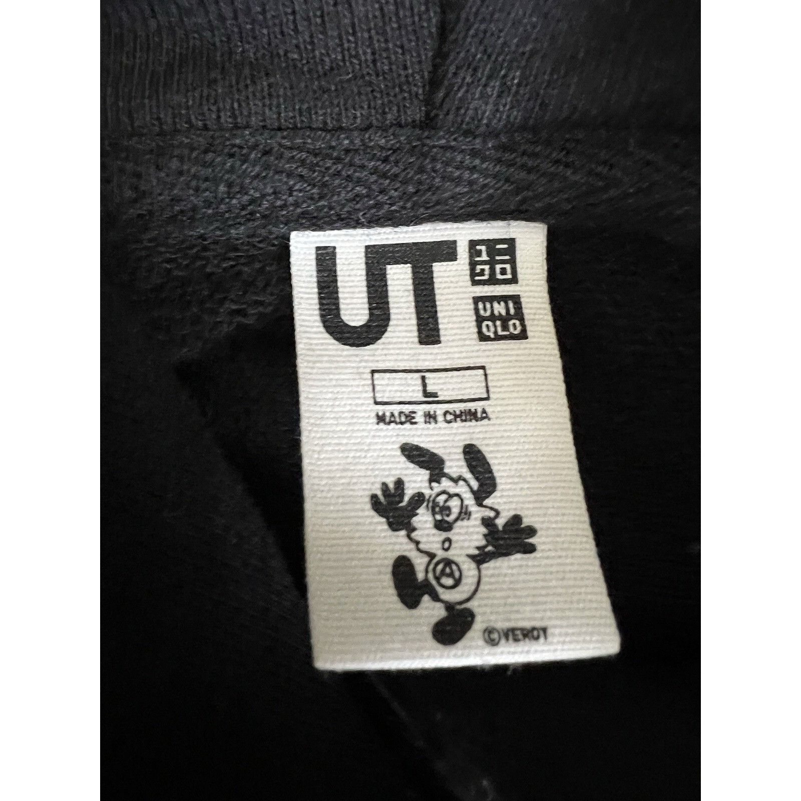 Uniqlo Uniqlo x Verdy Hoodie Sweatshirt Size Large “Get A Move On” Size US L / EU 52-54 / 3 - 8 Thumbnail