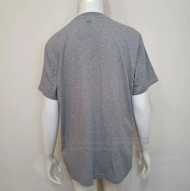 AMI AMI Gray Women's T-Shirt with Heart Logo . Size M / US 6-8 / IT 42-44 - 4 Thumbnail