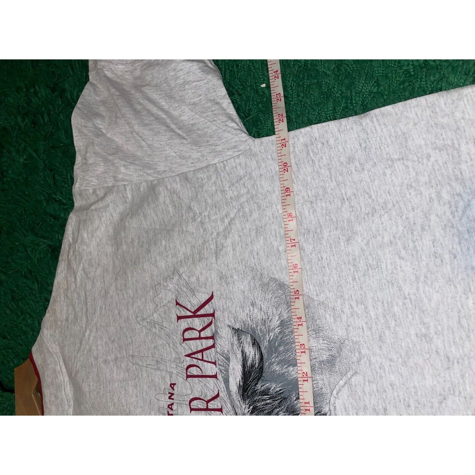 Vintage Vintage Montana Glacier Park Shirt Moose Animal Gray Tee VTG Size US L / EU 52-54 / 3 - 12 Thumbnail