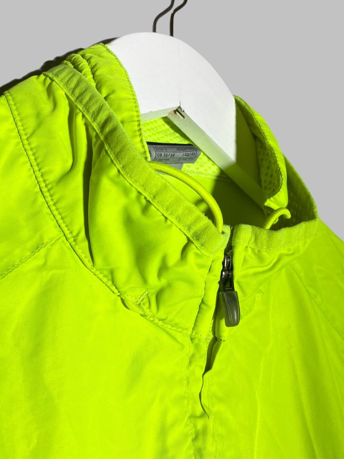 Nike 🔥 Y2K NIKE ACID LIME WINDBREAKER HYPER TECH UTILITY LOOK Size US S / EU 44-46 / 1 - 7 Thumbnail