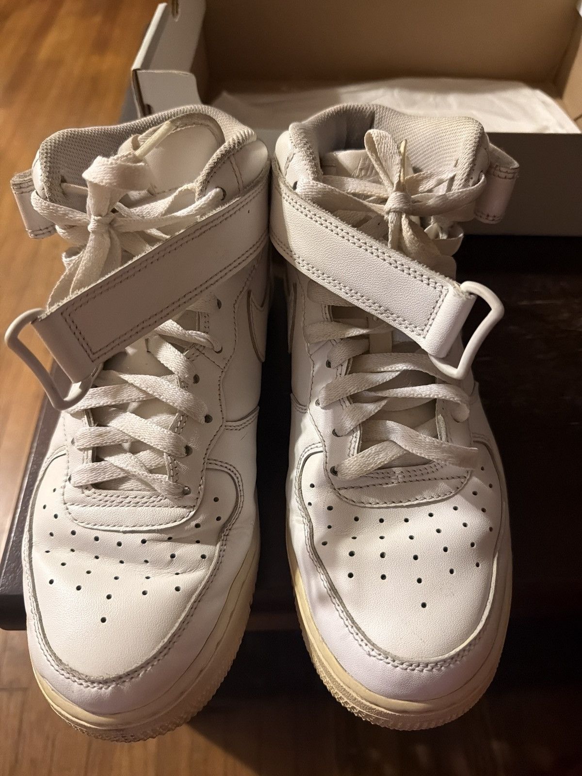 Nike Nike Air Force 1 High – Triple White (With Box) Size US 9 / EU 42 - 1 Thumbnail