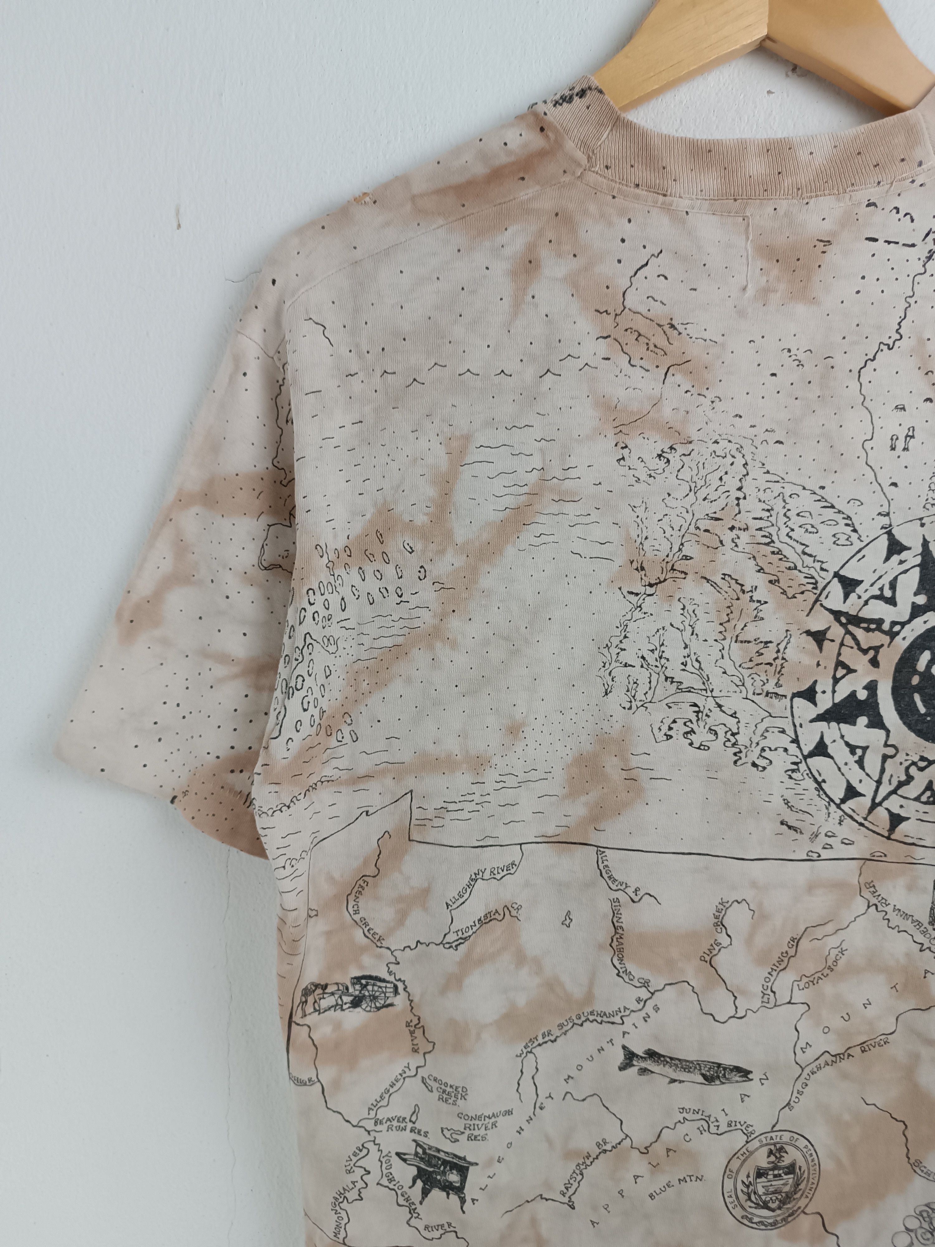 Vintage VINTAGE 90'S PENNSYLVANIA STATE AOP MAP TEE VERY RARE OVP Size US M / EU 48-50 / 2 - 5 Thumbnail