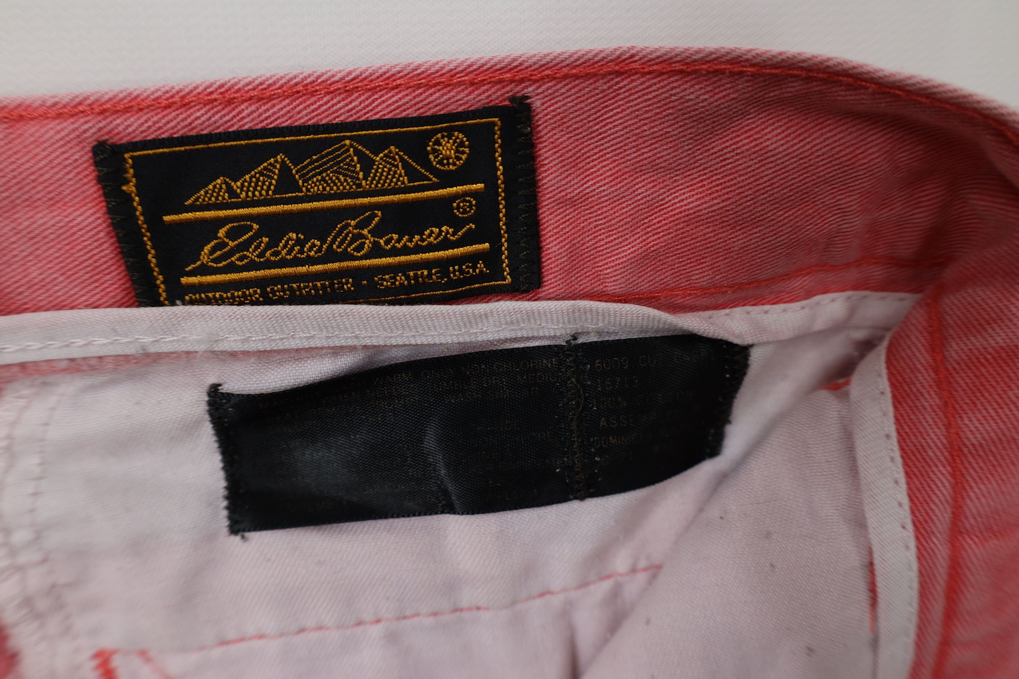 Eddie Bauer Vintage 90s Eddie Bauer Pleated Above Knee Chino Shorts Pink Size US 38 / EU 54 - 8 Thumbnail