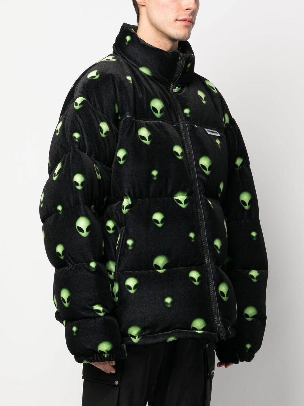 Vetements o1y0924 Shell Jacket in Black Size US L / EU 52-54 / 3 - 3 Thumbnail