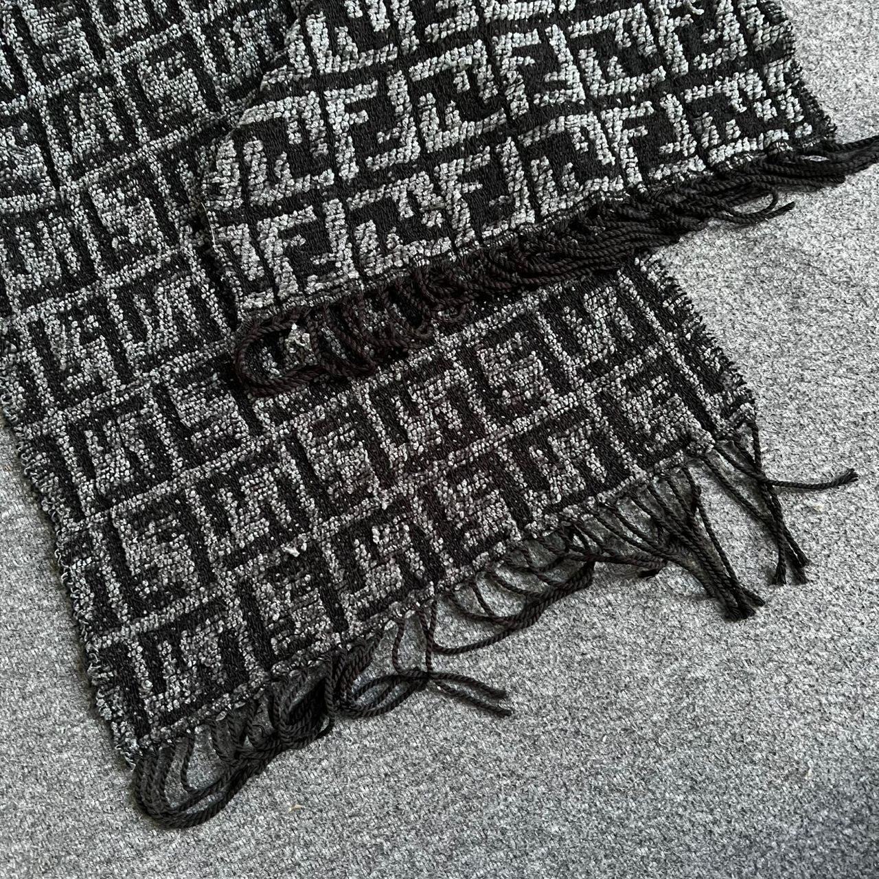 Fendi Fendi vintage wool scarf Size ONE SIZE - 3 Thumbnail