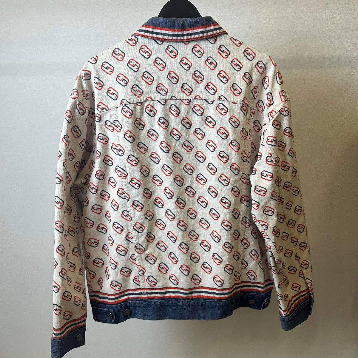 Gucci GUCCI MONOGRAM “GC” JEANS JACKET Size US M / EU 48-50 / 2 - 2 Thumbnail