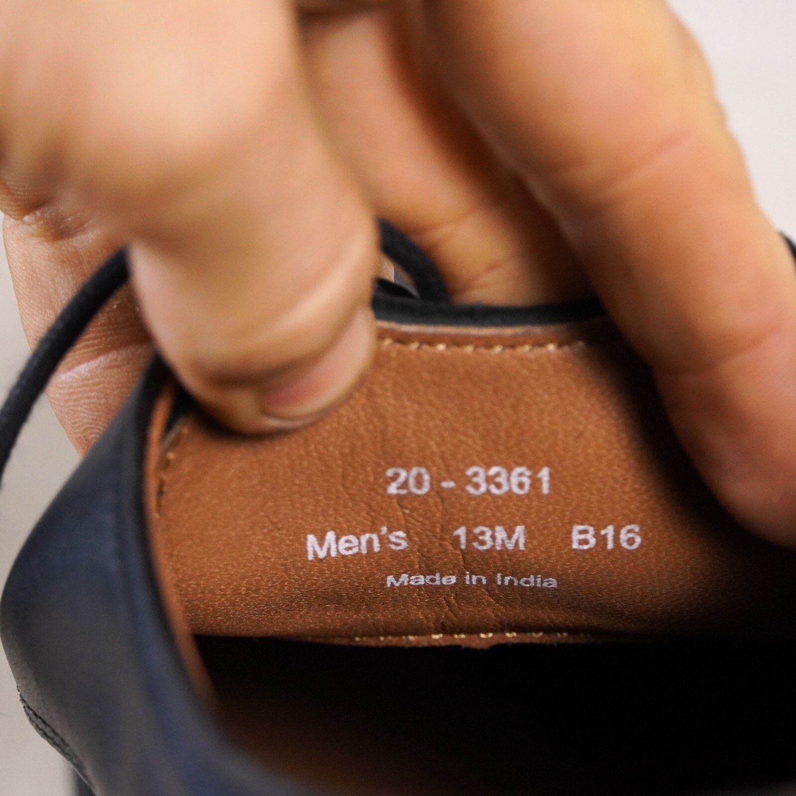 Johnston & Murphy Johnston & Murphy Oxford Leather Casual Dress Shoes Size 13 Size US 13 / EU 46 - 10 Thumbnail