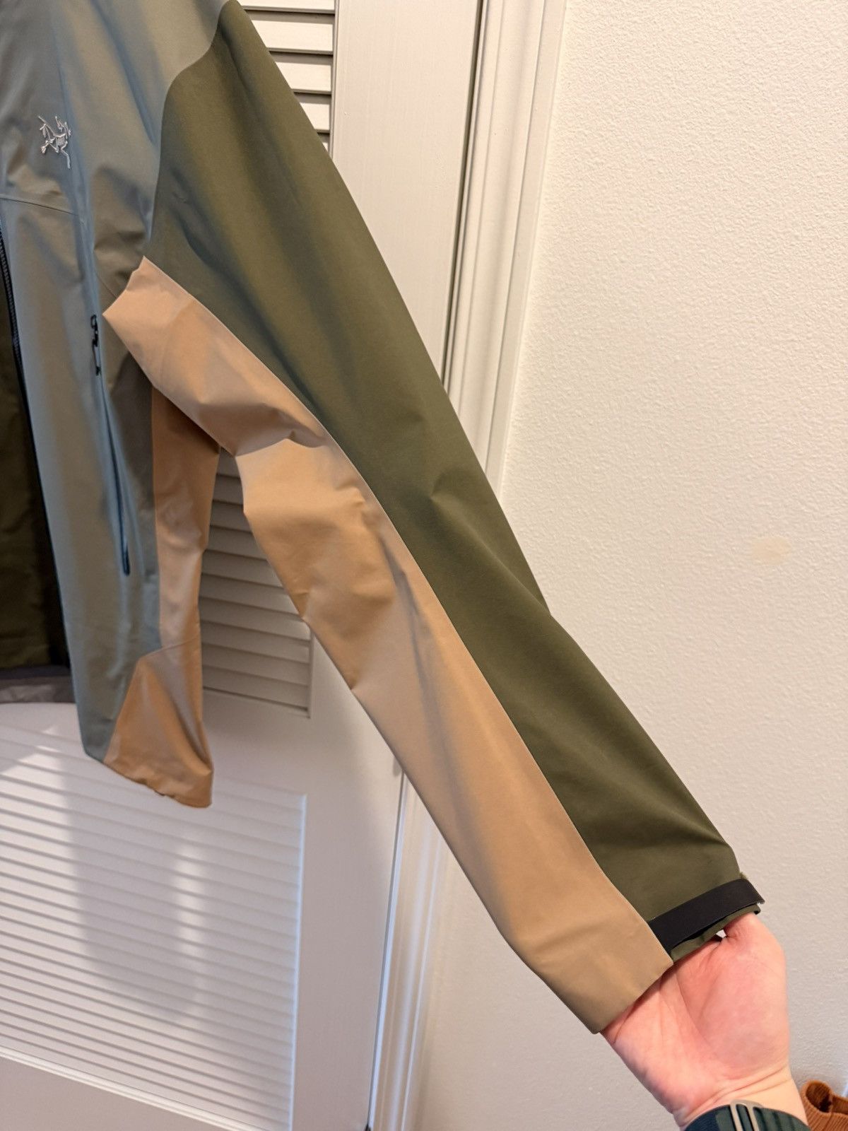 Arc'teryx Arcteryx Beta Jacket - Forage / Tatsu / Canvas Size US M / EU 48-50 / 2 - 5 Thumbnail