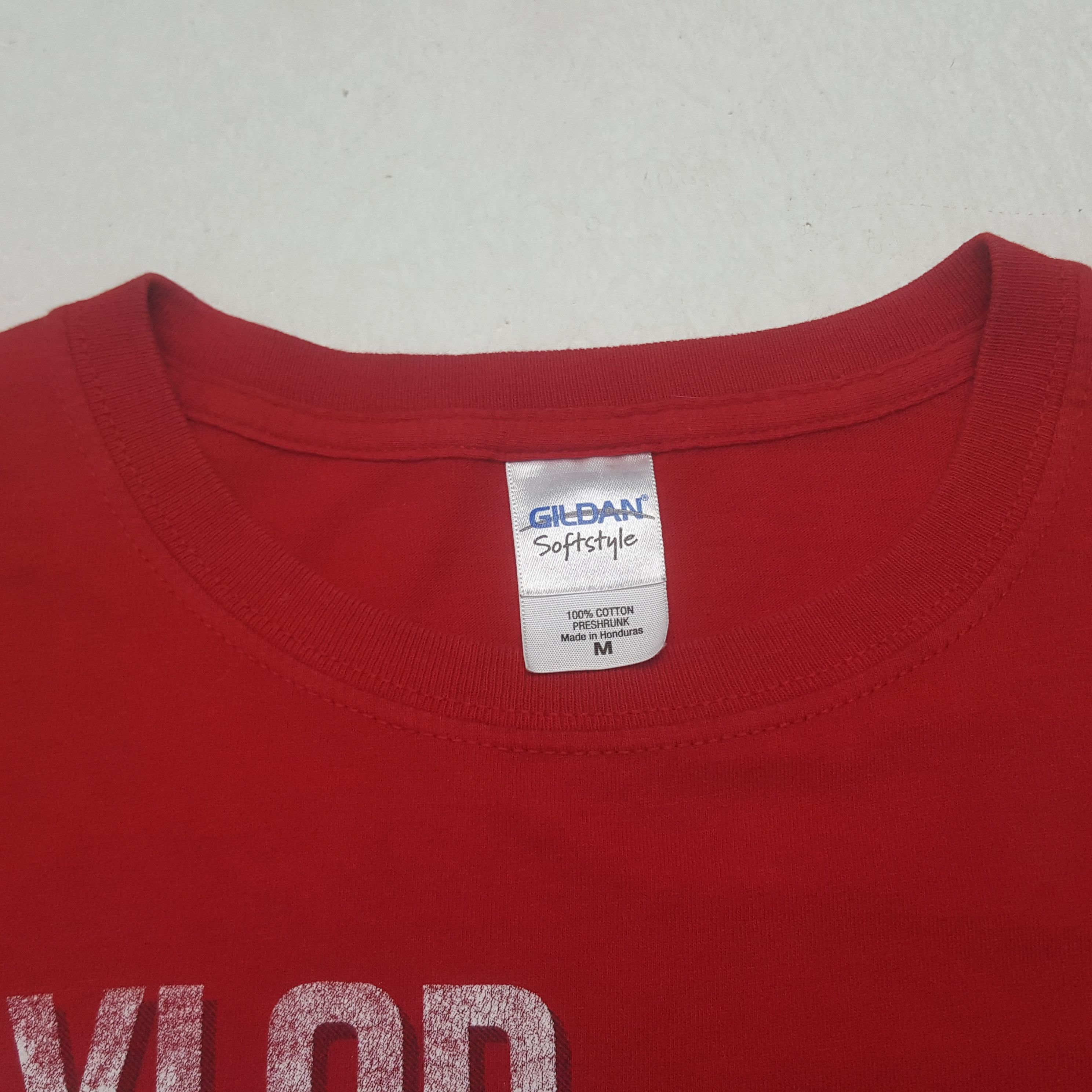 Other Vintage Taylor Swift RED Tshirt Size US M / EU 48-50 / 2 - 4 Thumbnail