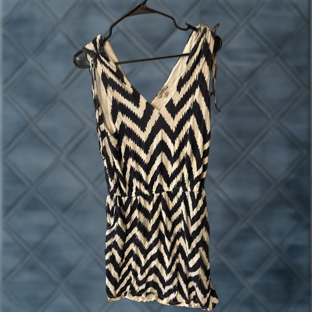 Lucky Brand Lucky Brand Womens Medium Dress White Blue Striped Woven Tank Pullover V Neck Size M / US 6-8 / IT 42-44 - 1 Thumbnail