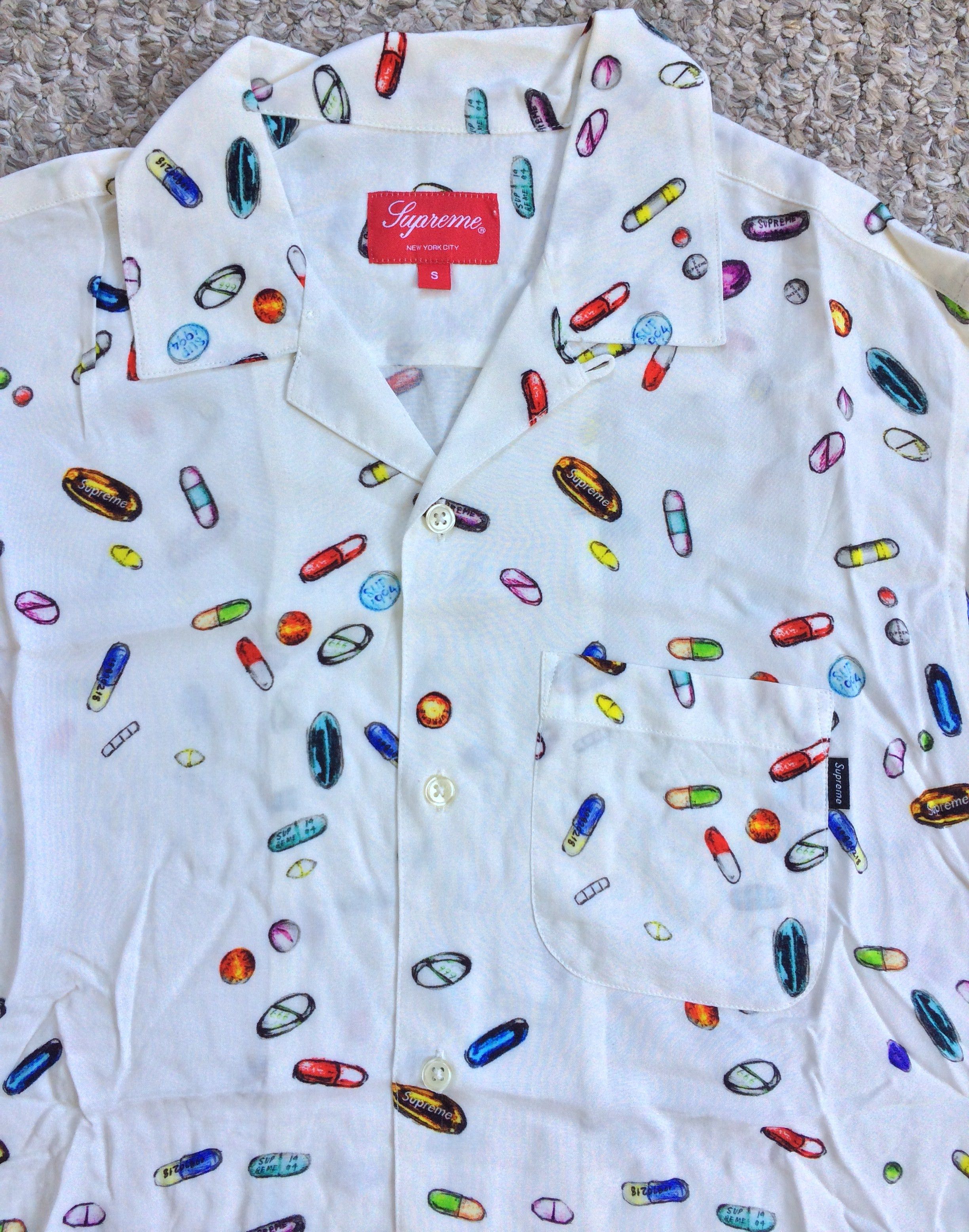 Supreme S/S 2017 Supreme Pills Rayon Shirt size small Size US S / EU 44-46 / 1 - 2 Thumbnail