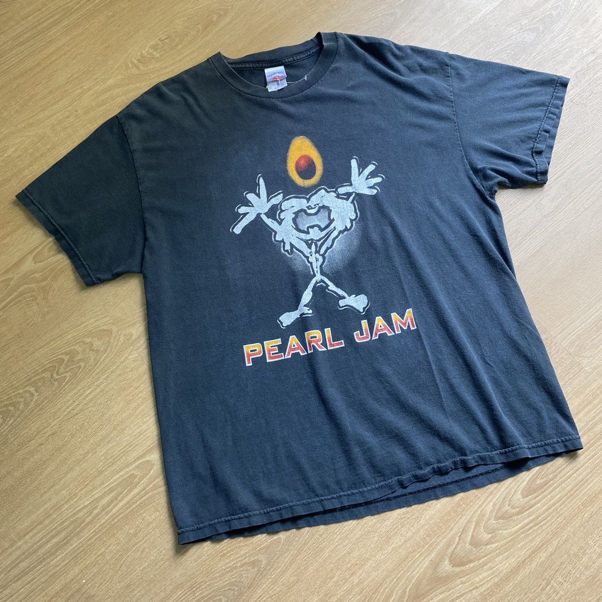 Band Tees × Vintage RARE! Vintage 2006 Pearl Jam Tour Eddie Band Tees Size US XL / EU 56 / 4 - 5 Thumbnail