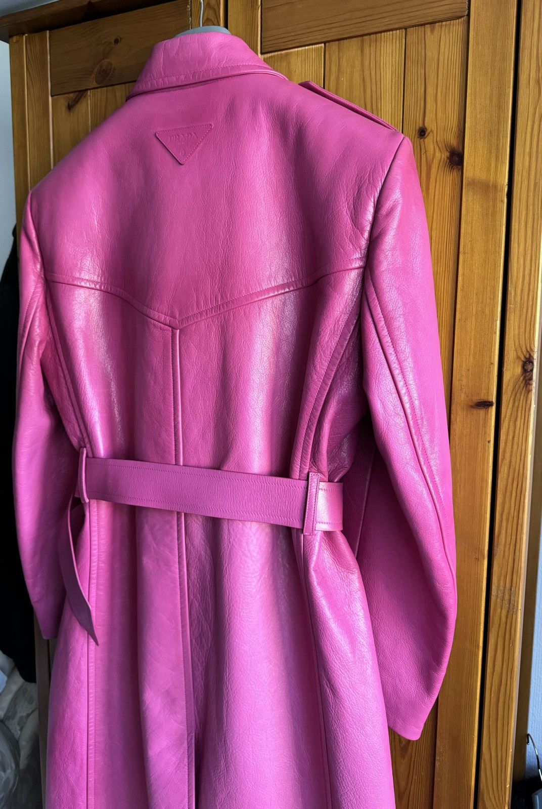 Prada New Prada pink leather trench coat, size S int Size S / US 4 / IT 40 - 8 Thumbnail