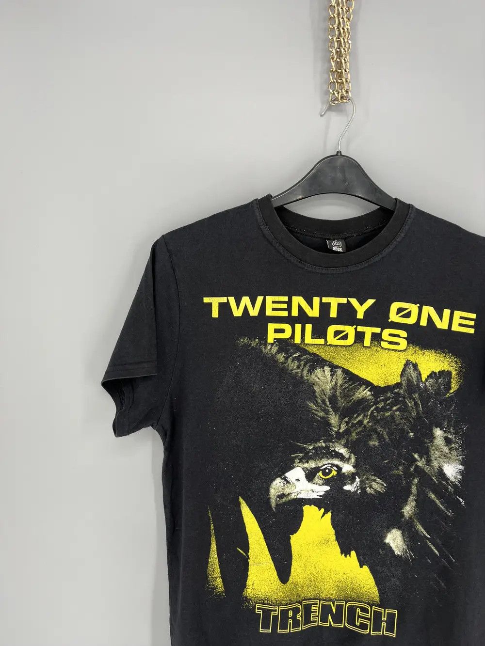 Band Tees Vintage Y2K Twenty One Pilots Cult Rock Band Tee Size US M / EU 48-50 / 2 - 11 Thumbnail