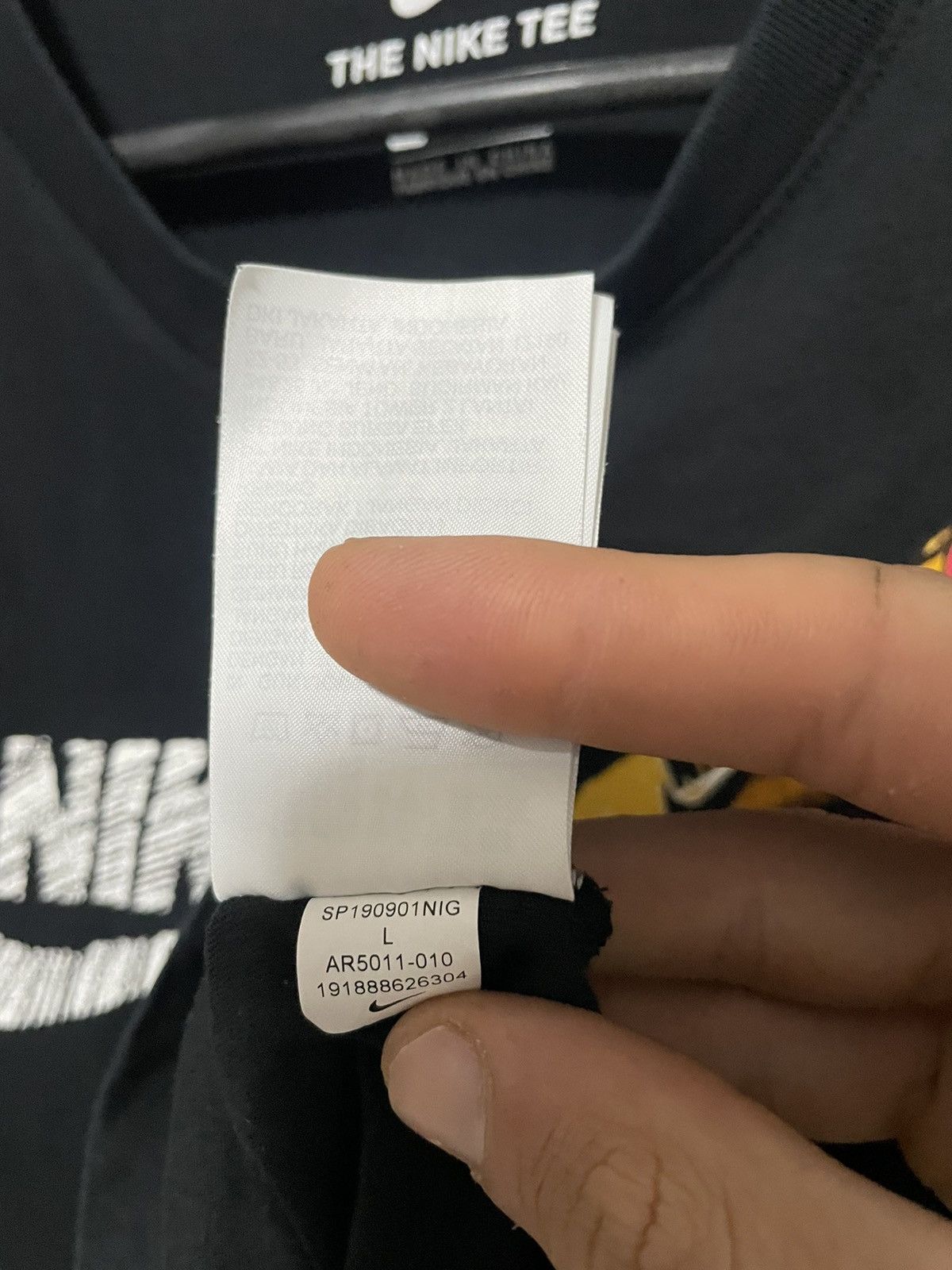 Nike Exclusive Nike Pencil Draws Tee For Japanese Rare T Shirt Size US L / EU 52-54 / 3 - 8 Thumbnail