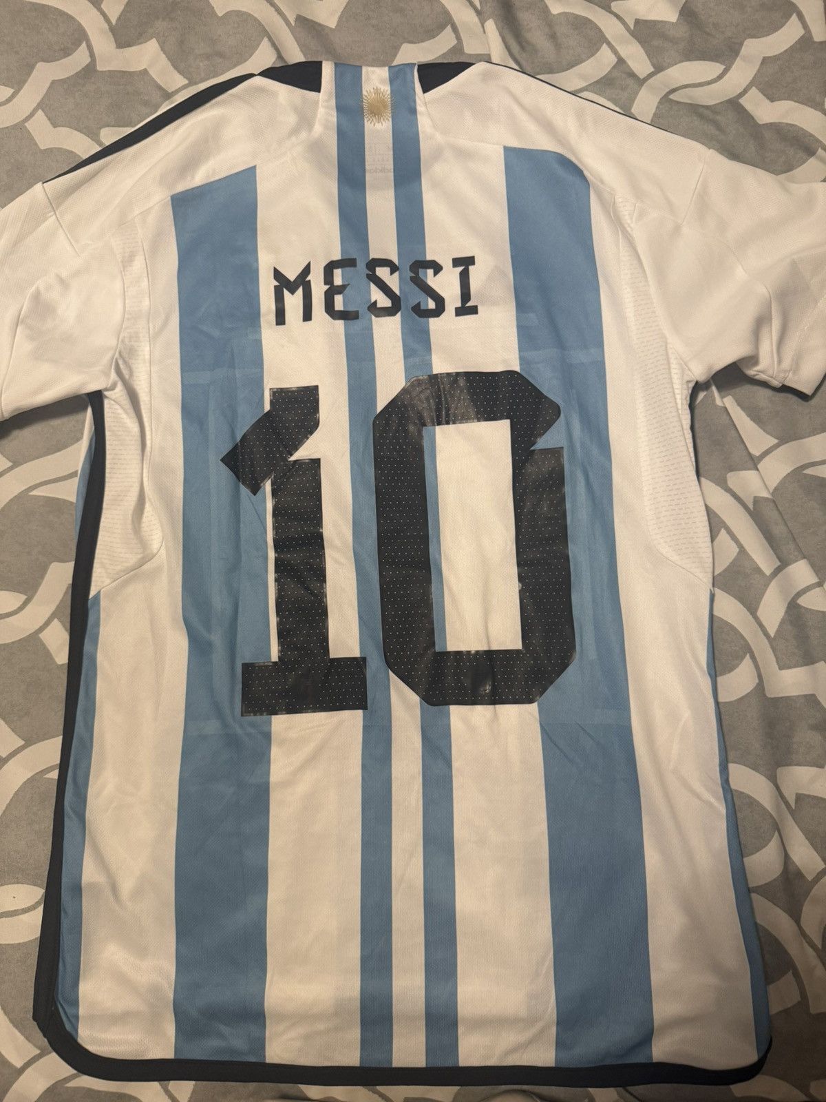 Adidas 2022 Argentina Home Messi Size US M / EU 48-50 / 2 - 2 Thumbnail