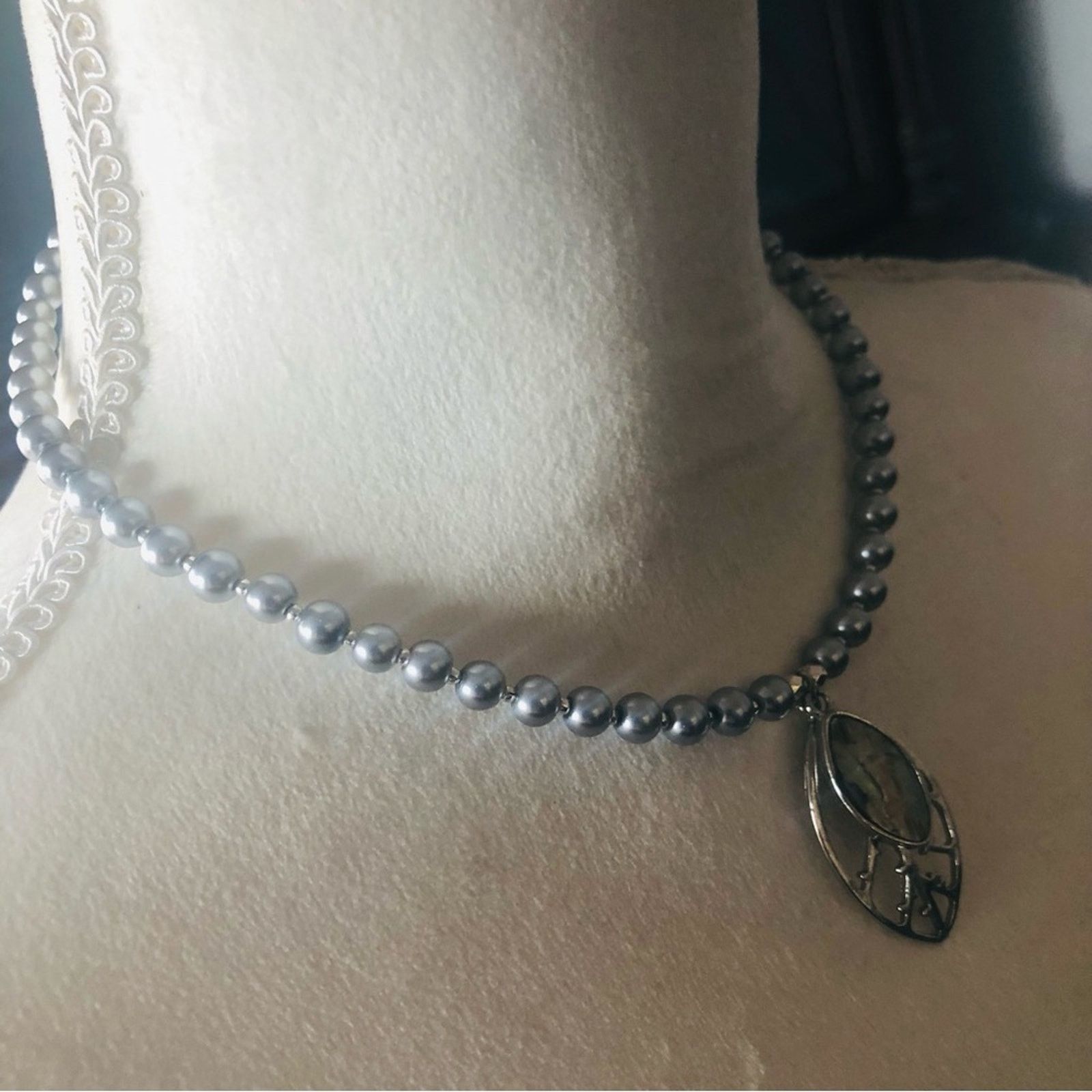 Handmade Handcrafted repurpose abalone shell botanical Pearl necklace Size ONE SIZE - 3 Thumbnail