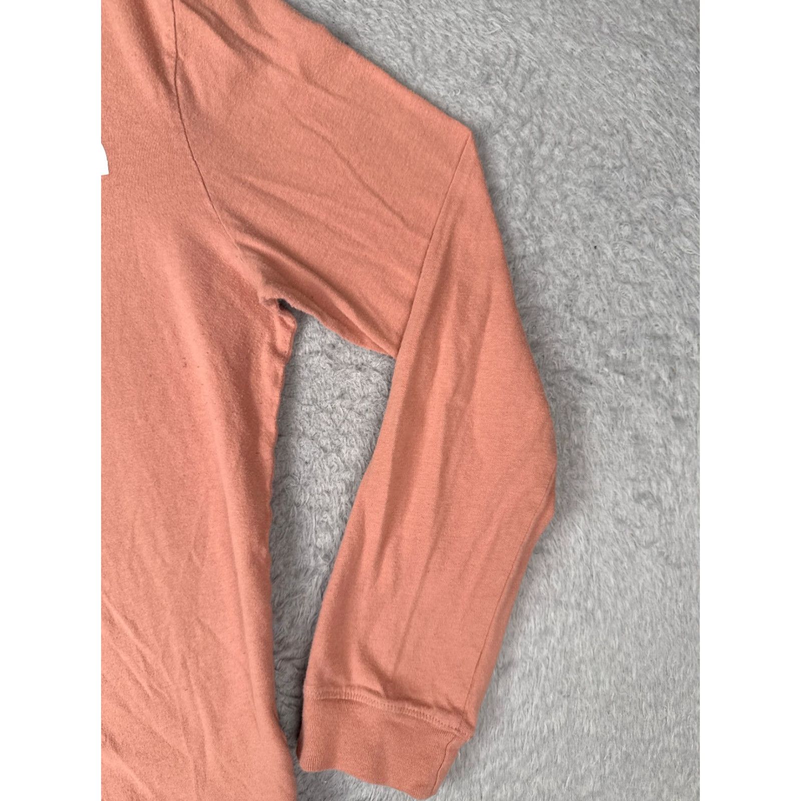 The North Face The North Face Shirt Women Medium Pink Long Sleeve Crew Neck 100% Cotton Size M / US 6-8 / IT 42-44 - 2 Thumbnail