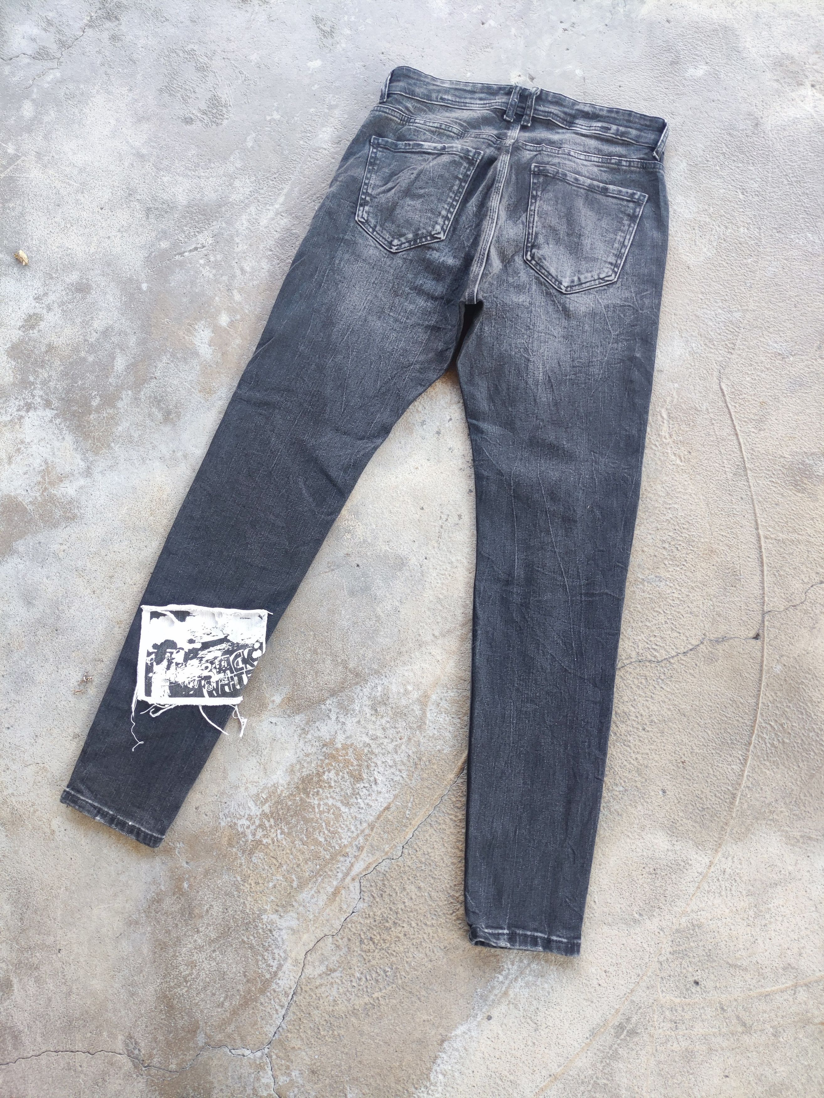 Jean × Vintage Zara Black Jeans Distressed Patches Faded Pants Skinny Denim Size US 31 - 10 Thumbnail