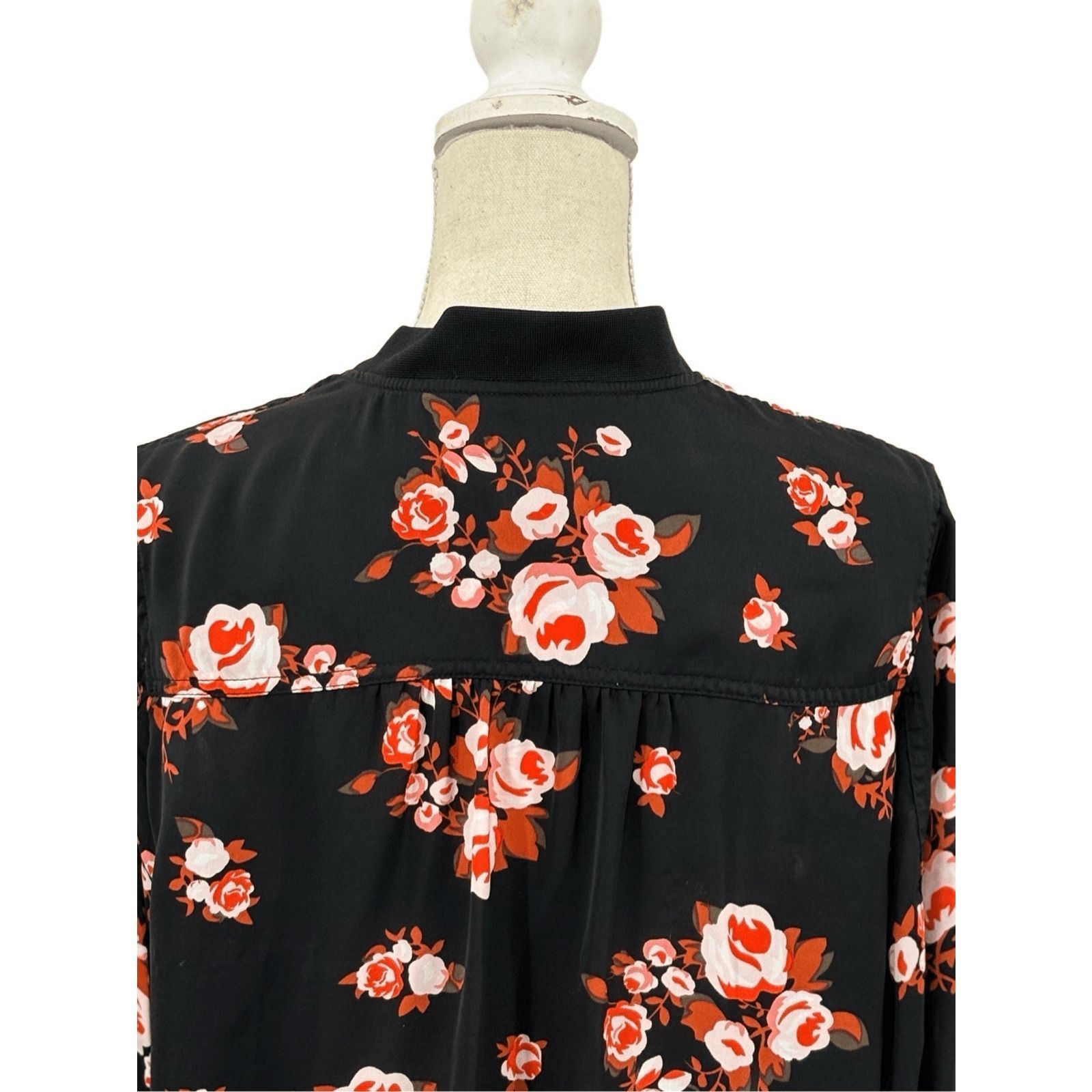 Other Cloud Chaser Black Long Sleeve Floral Full Zip Floral Bomber Size XL / US 12-14 / IT 48-50 - 7 Thumbnail
