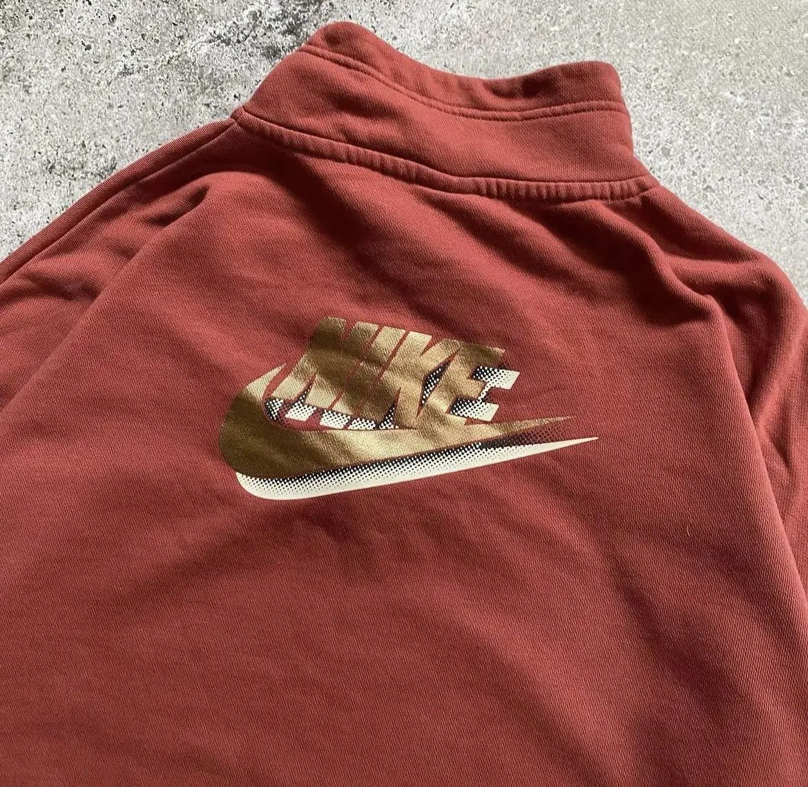 Nike Vintage Nike 1/4 Zip Sweatshirt Rust Red Pullover Fleece Size US M / EU 48-50 / 2 - 4 Thumbnail