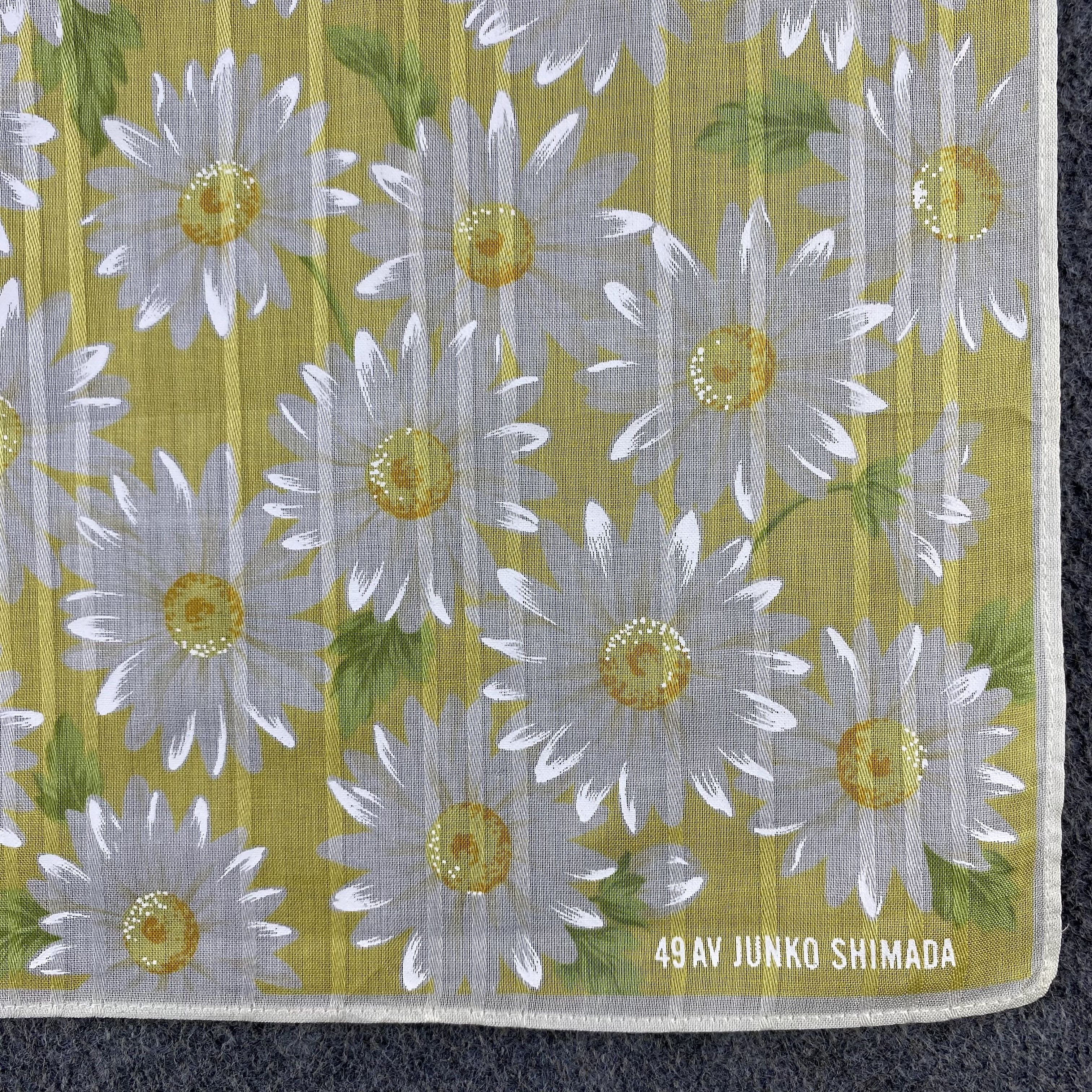 Hanae Mori Hanae Mori Handkerchief/Neckerchief/Bandana HC796 Size ONE SIZE - 3 Thumbnail