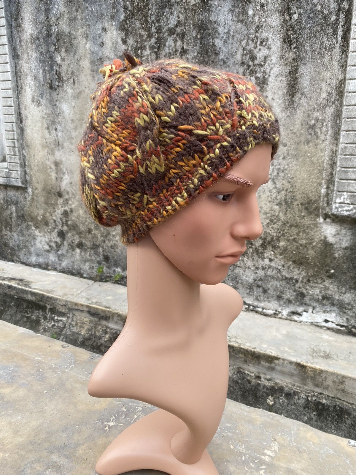 Other Amina Cable Knitted Snow Winter Cap Size ONE SIZE - 3 Thumbnail