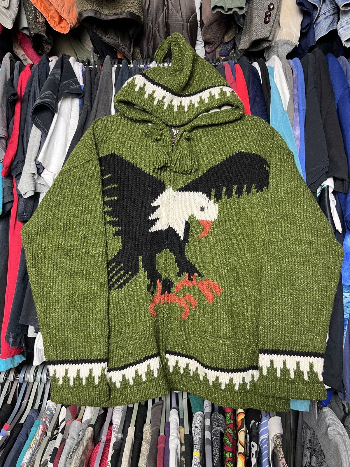 Native 1990s VINTAGE AMAZING HANDKNITTED EAGLE HOODED JACKET - 2281 Size US M / EU 48-50 / 2 - 1 Thumbnail