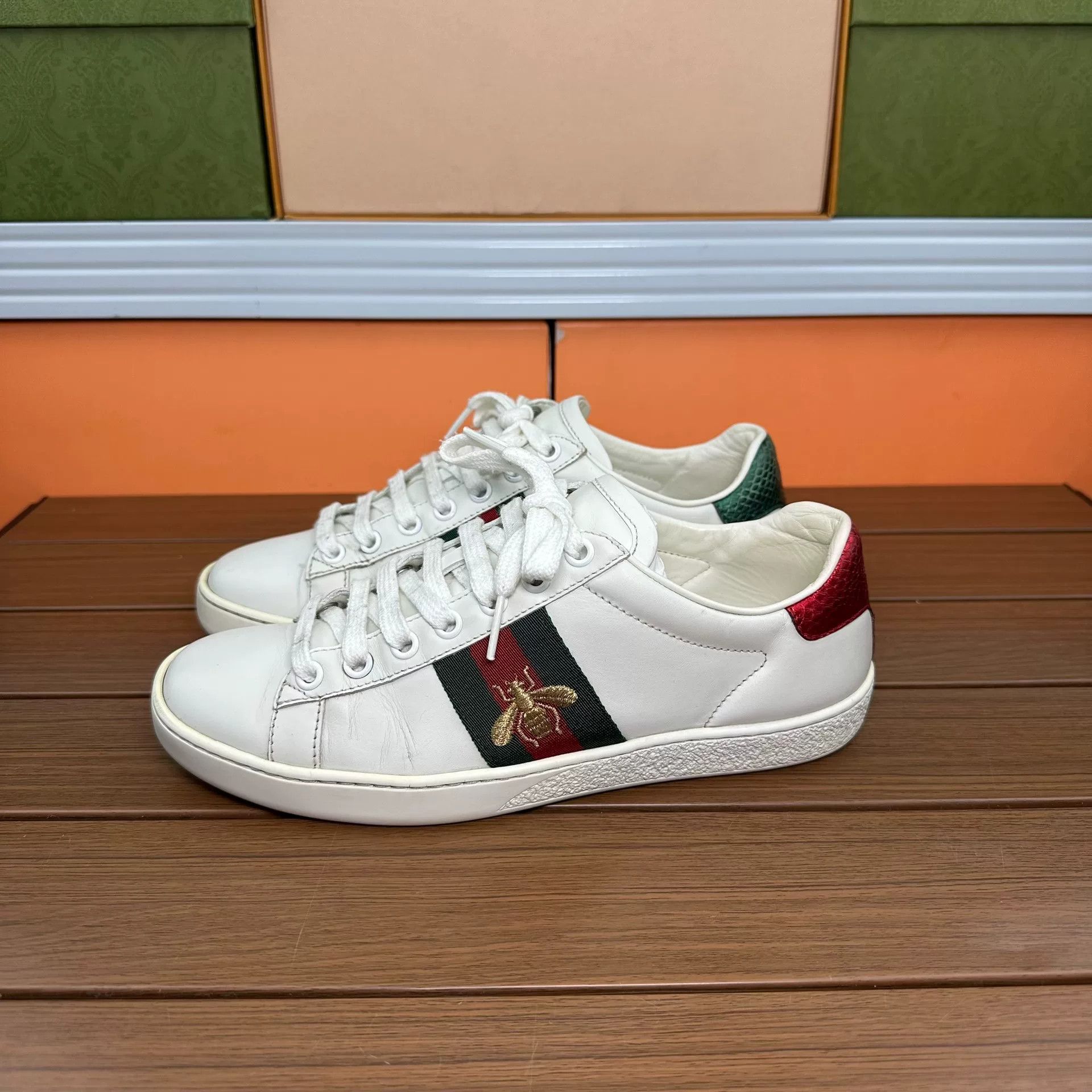 Gucci Gucci Multi Lowtop Sneakers it_36 Women Size US 6 / IT 36 - 1 Thumbnail