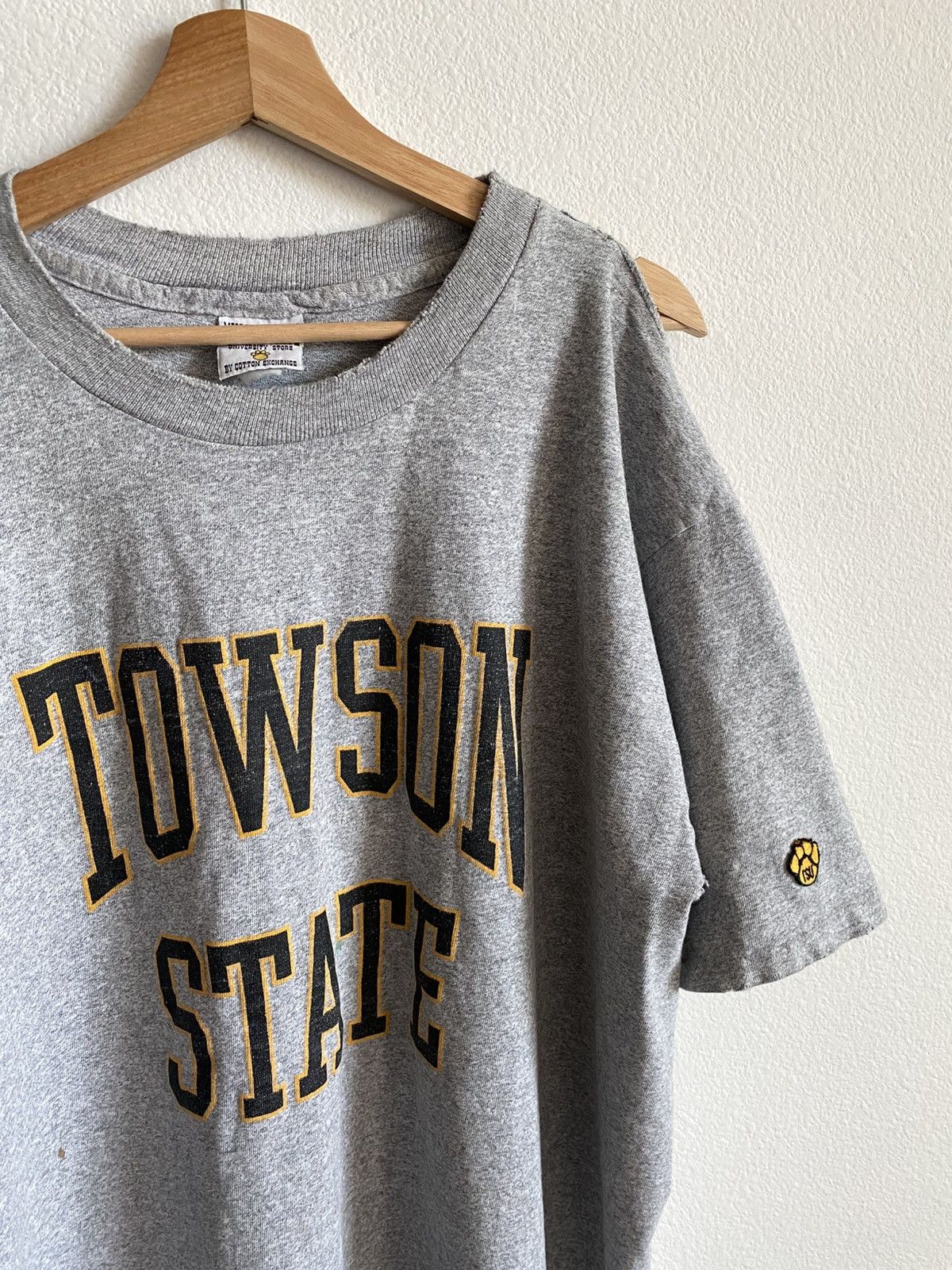 Vintage Vintage 90s Towson State College Single Stitch Thrashed Tee Size US XL / EU 56 / 4 - 3 Thumbnail