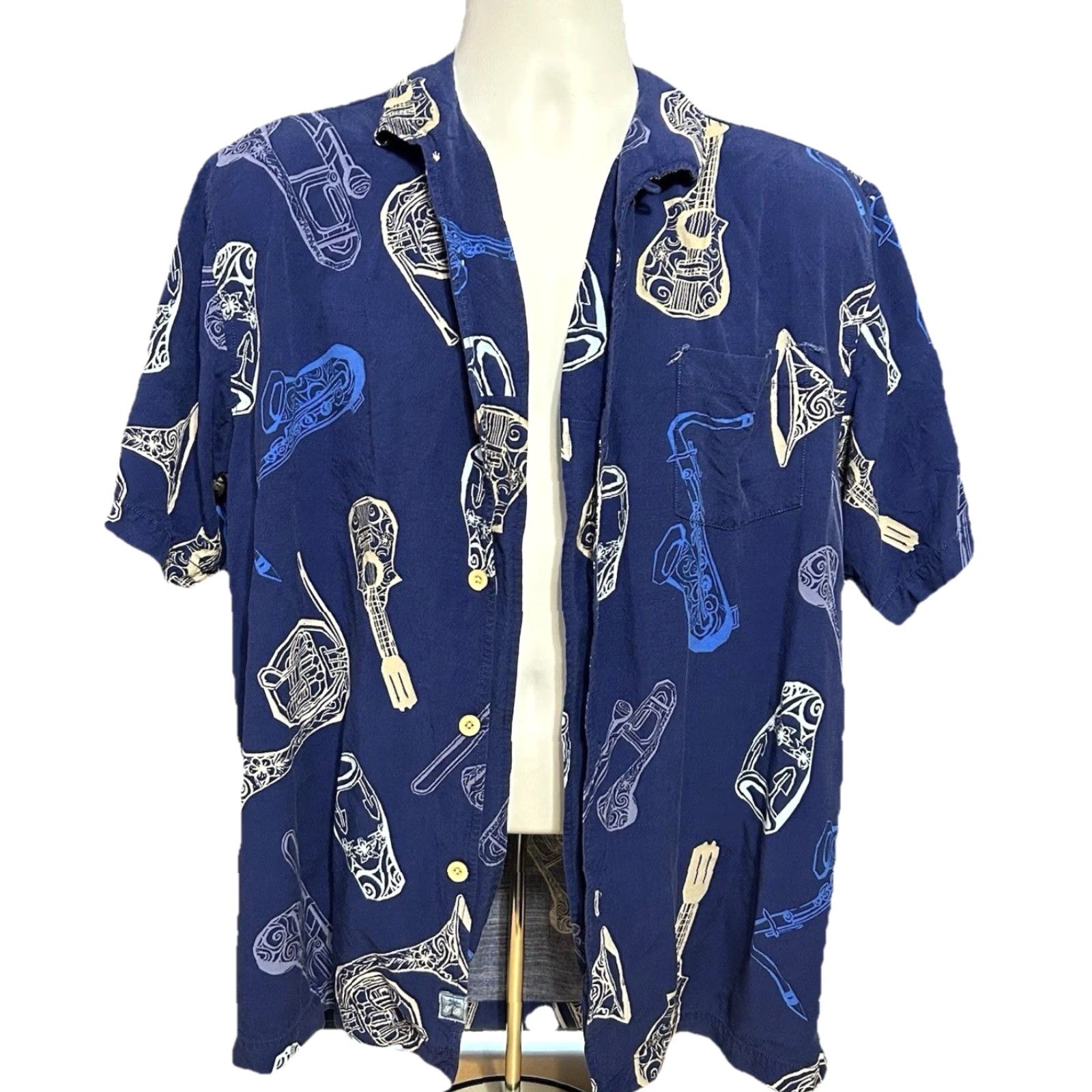 Tommy Bahama VINTAGE Tommy Bahama Hawaiian Button Up Music Instrumental Shirt Men Large Blue Rayon Shirt Size US L / EU 52-54 / 3 - 2 Thumbnail
