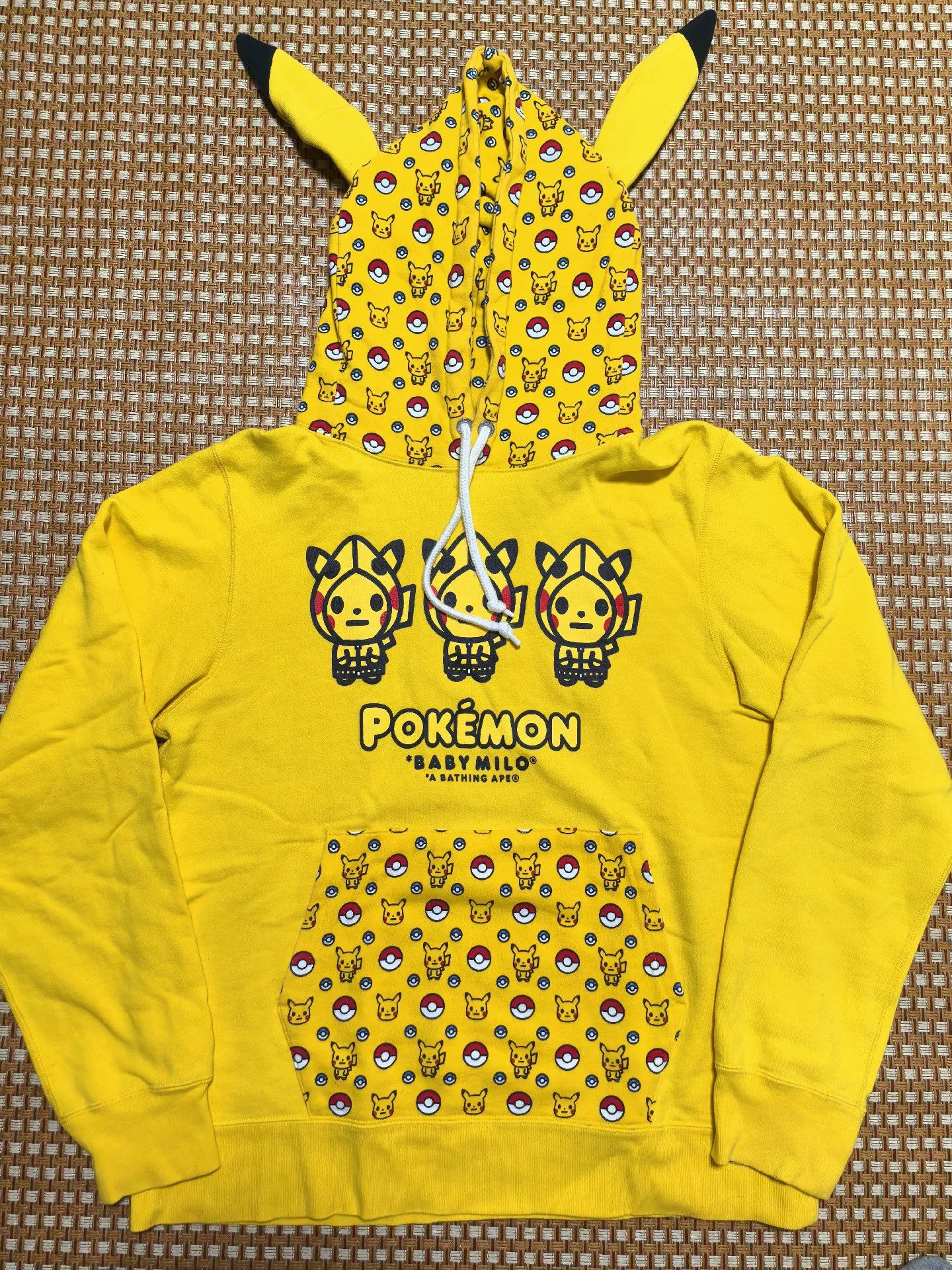 Bape Bape Shark Sweatshirt Pullover Size US L / EU 52-54 / 3 - 1 Thumbnail
