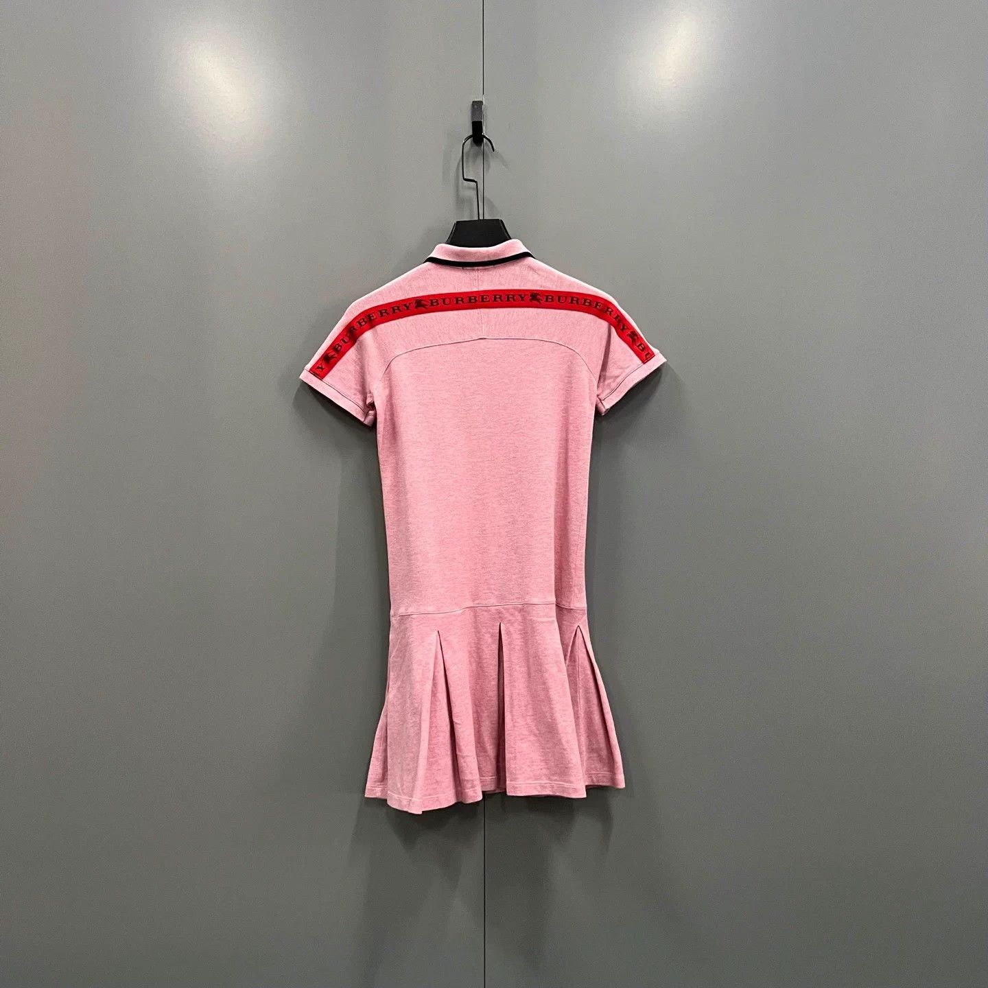Burberry Burberry Kids Knight Embro Short Dress 14Y98N1400 Size XXS / US 00 / IT 34 - 2 Thumbnail
